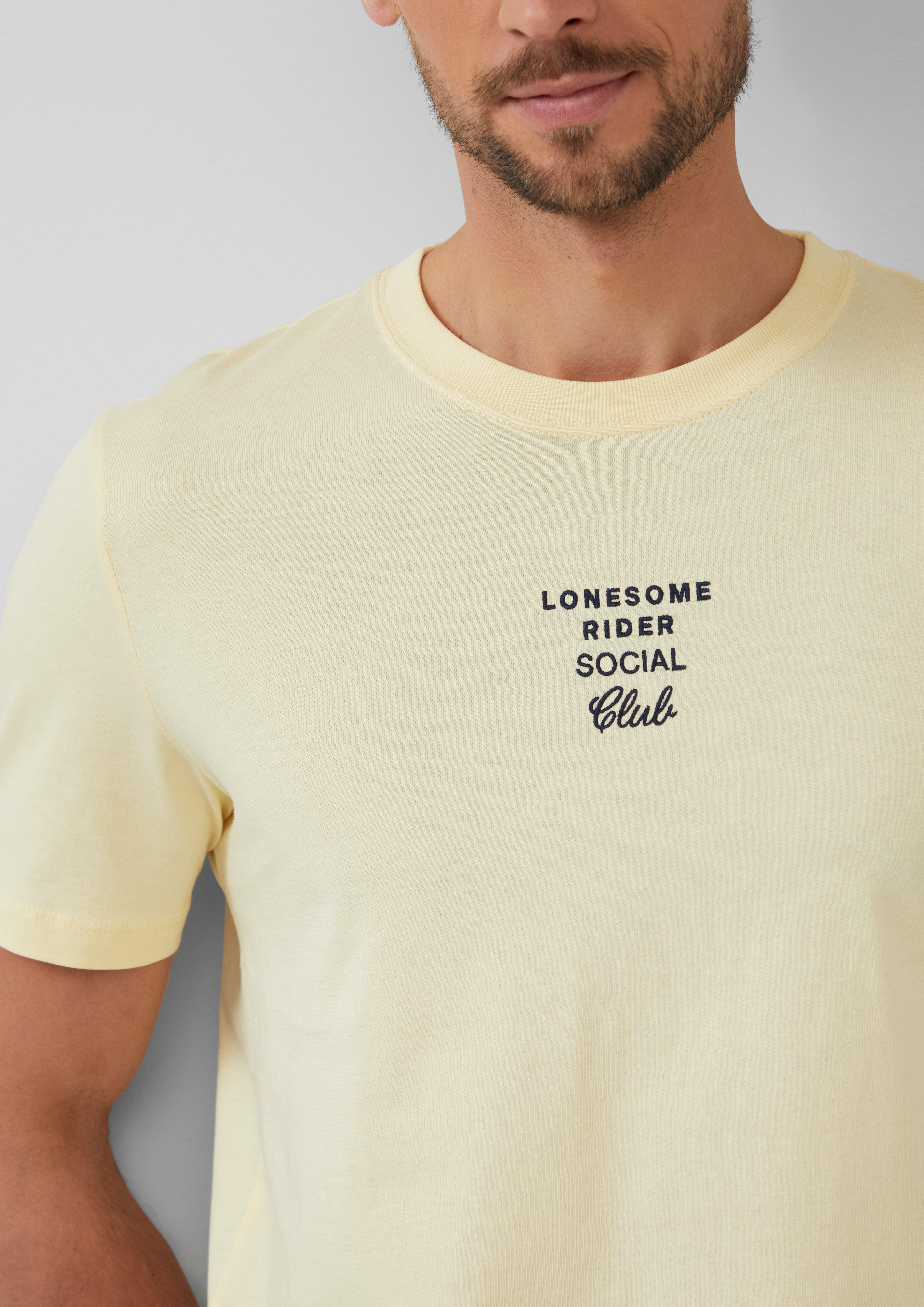 T-Shirt in 12D2, 01D1, 58D1, 12D1, 58D2, 94D1 & 64D2