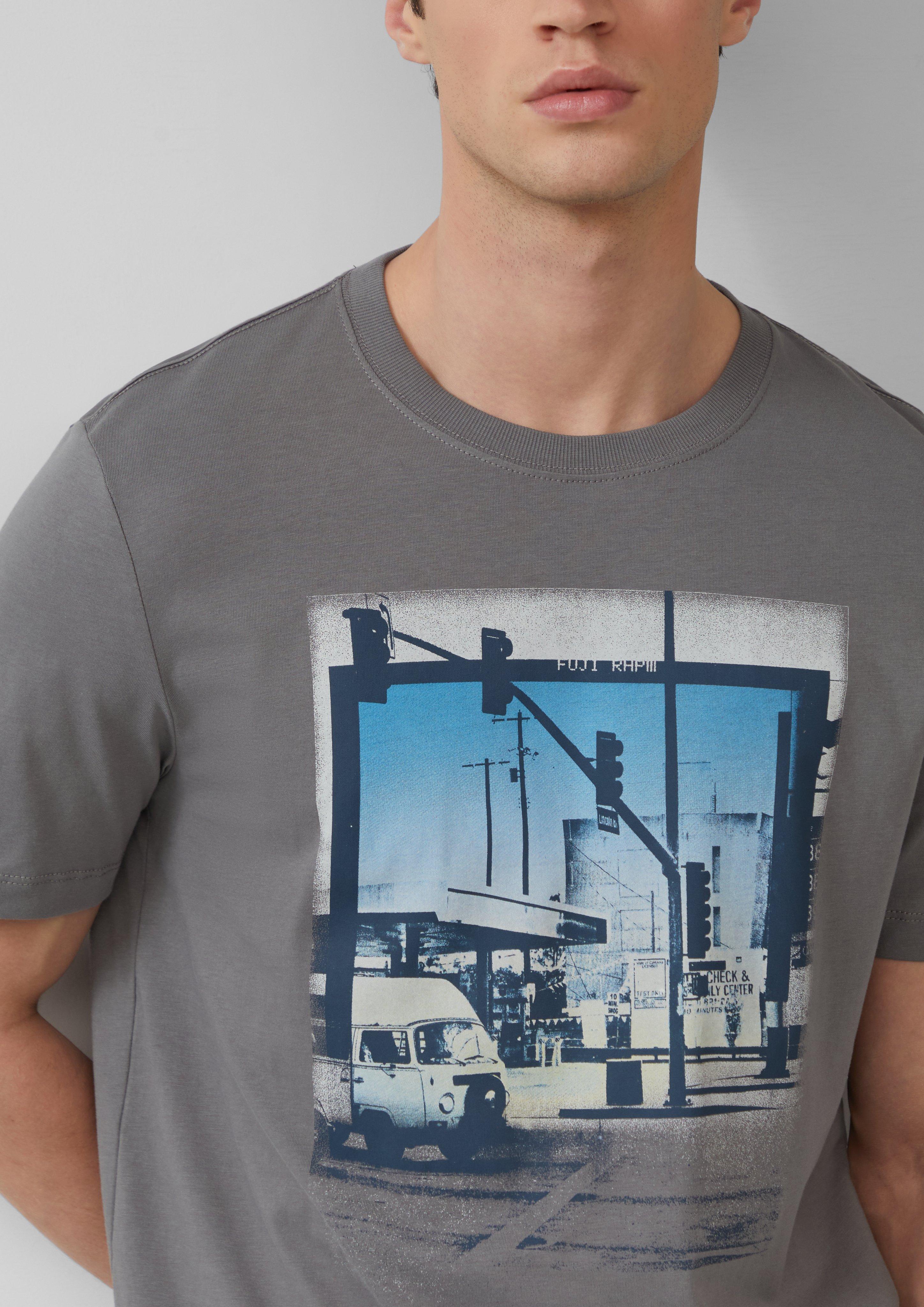 T-Shirt in 94D1 & 01D1