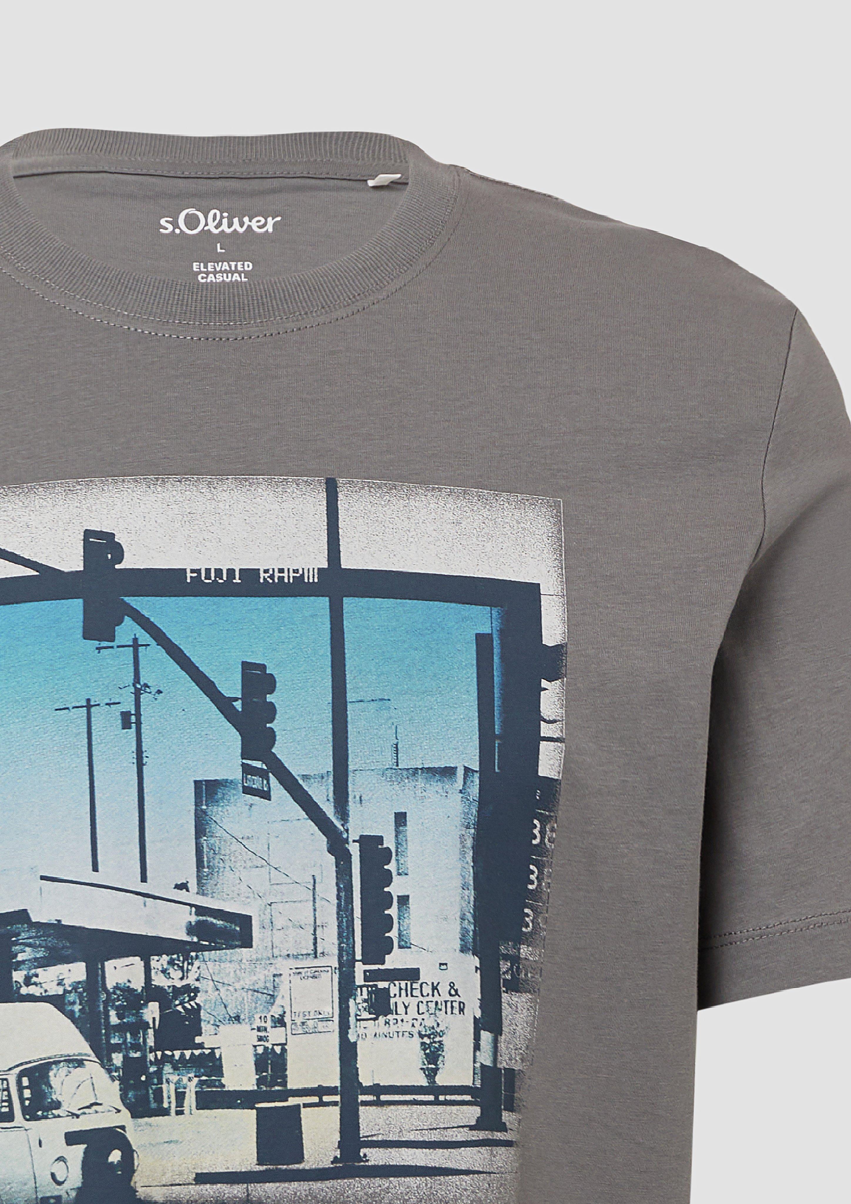 T-Shirt in 94D1 & 01D1