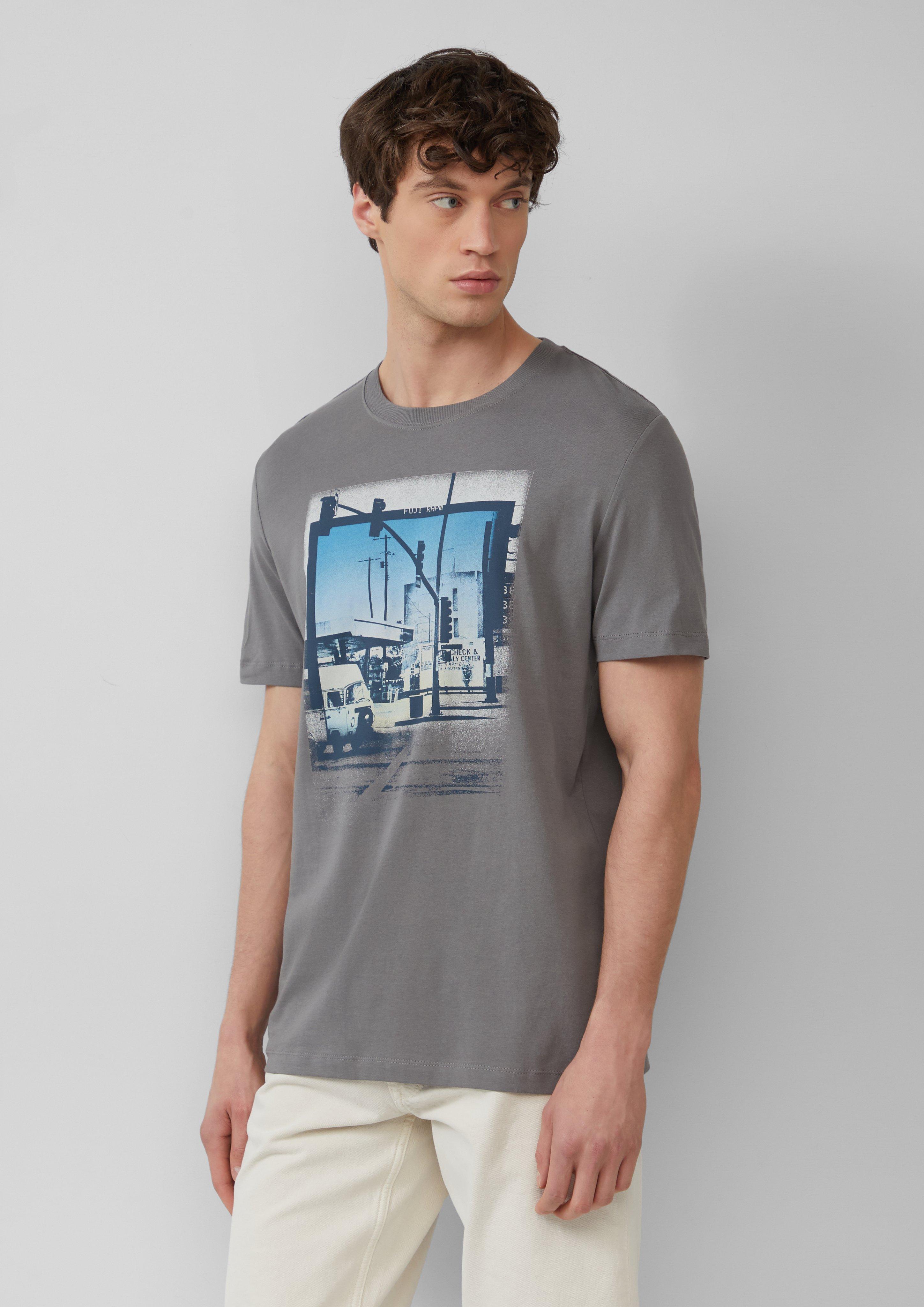 T-Shirt in 94D1 & 01D1