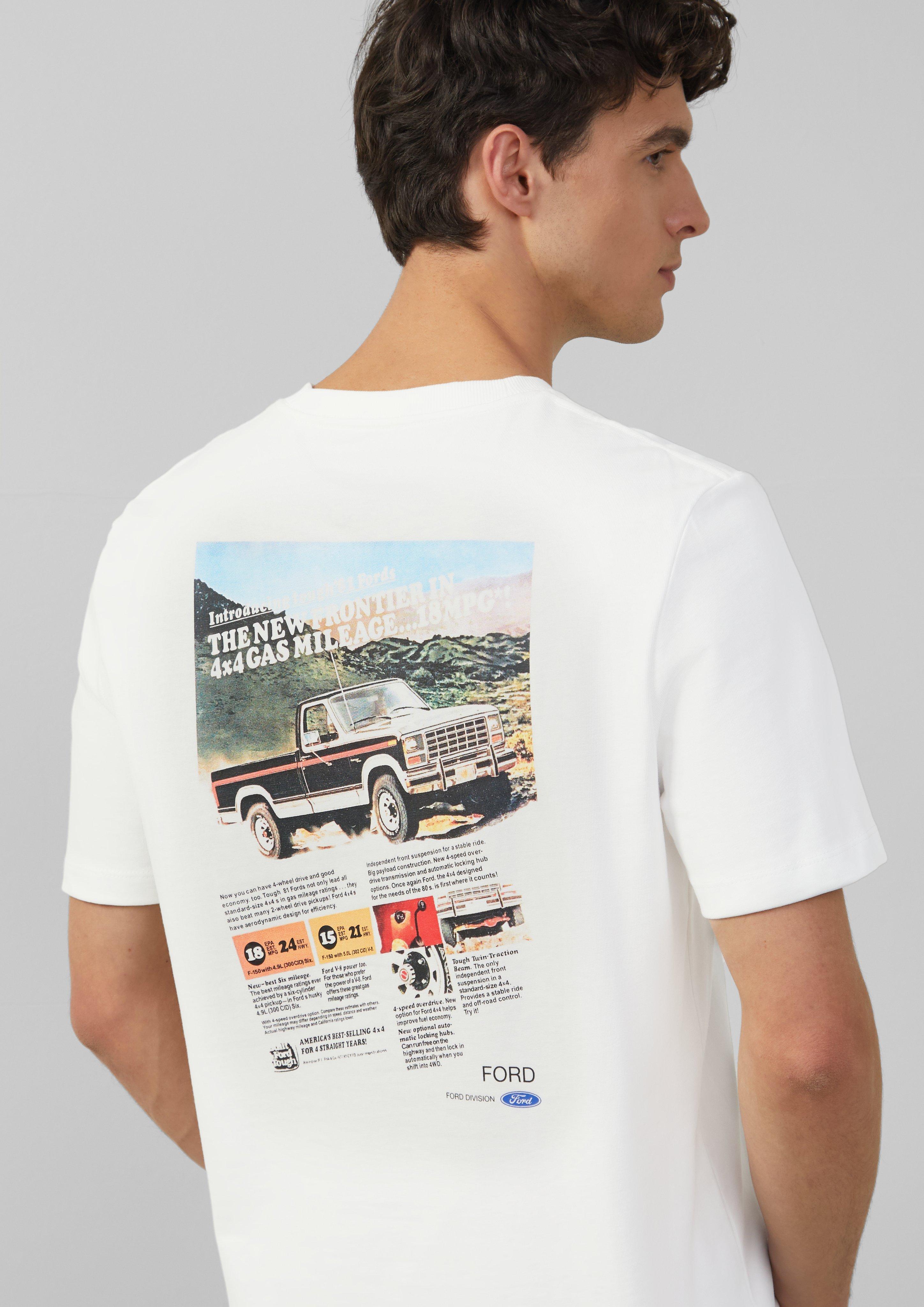 T-Shirt in 01D1, 42D5, 94D2, 84D3 & 55D6