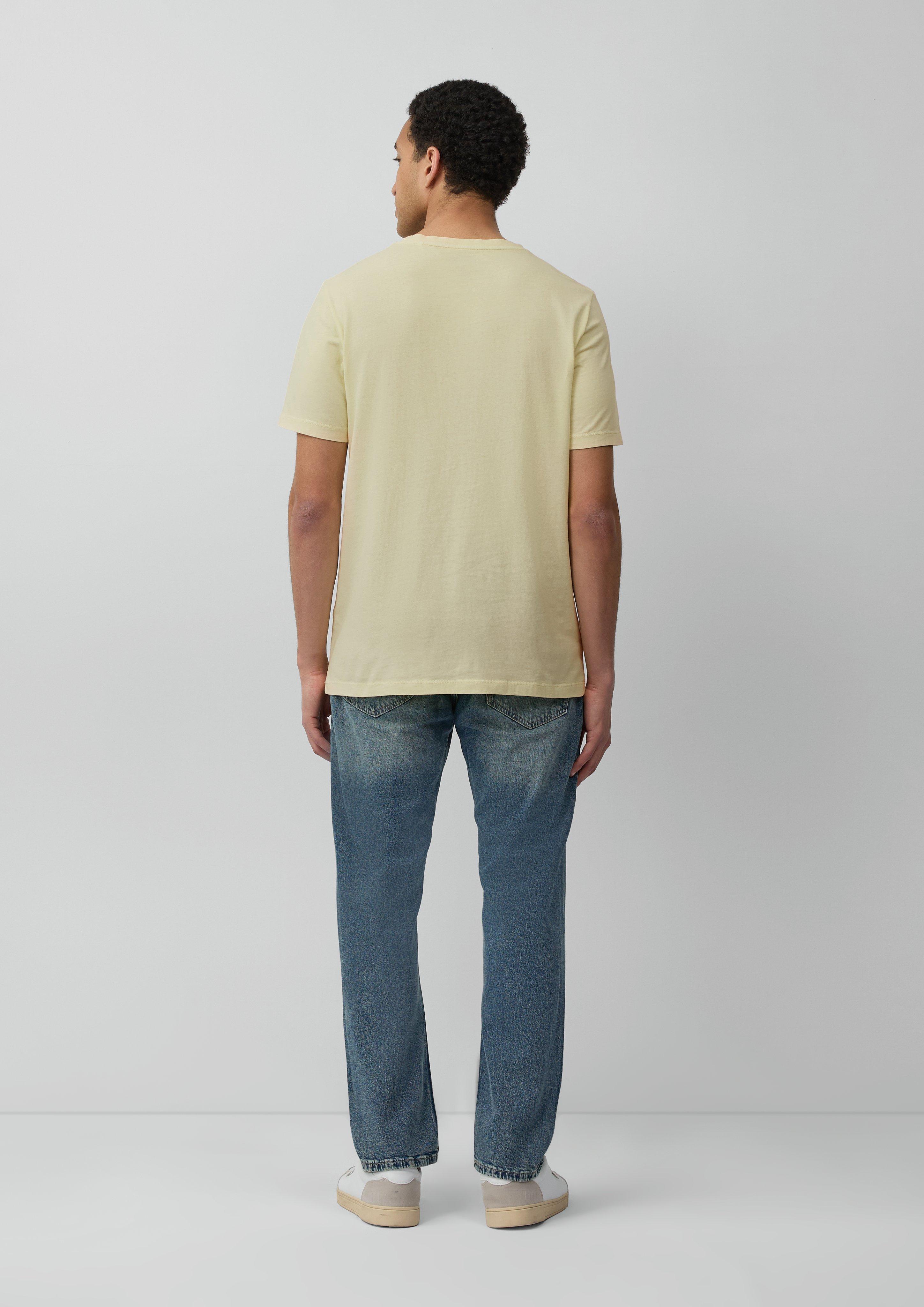 T-shirt in 1210, 5852, 9467 & 8483