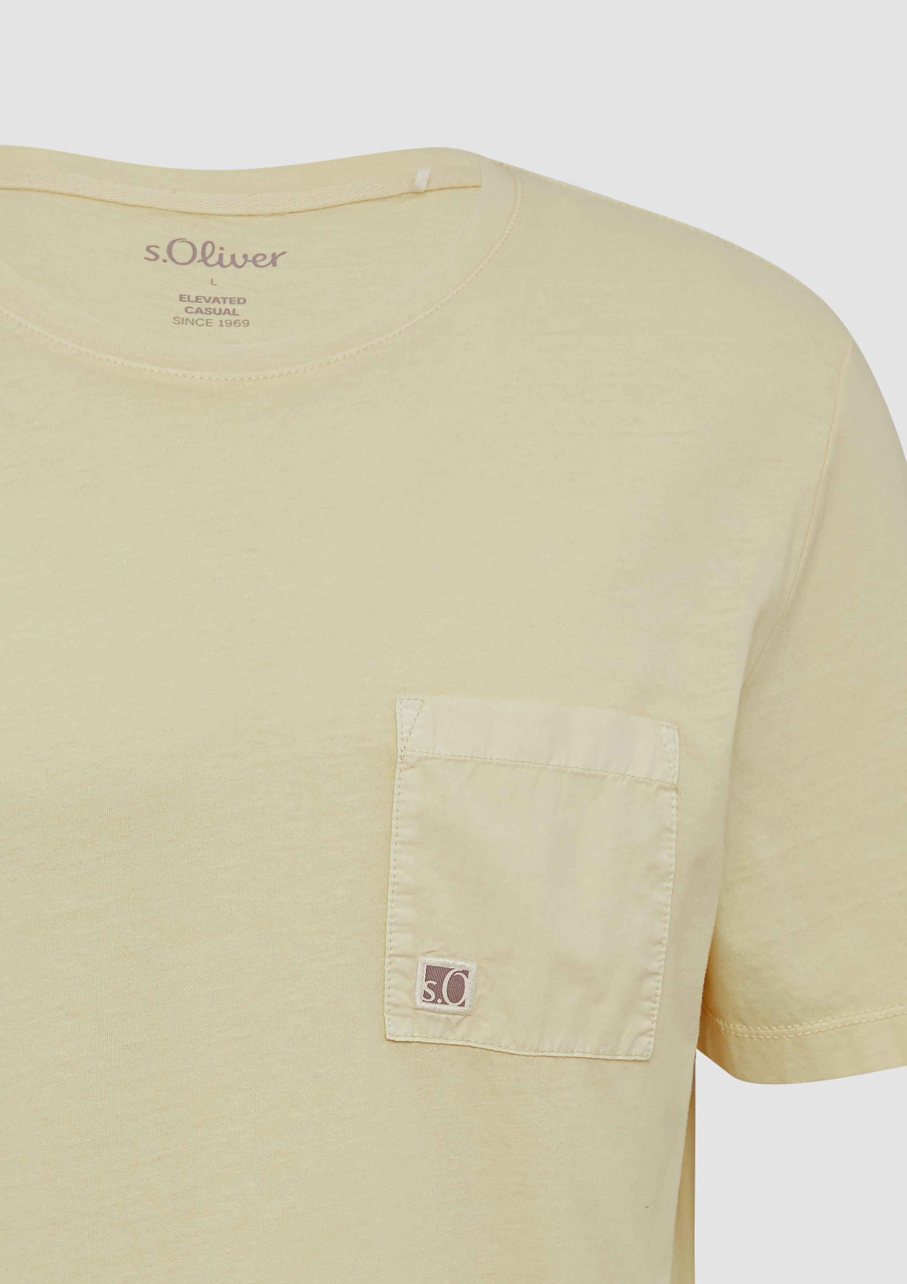 T-shirt in 1210, 5852, 9467 & 8483