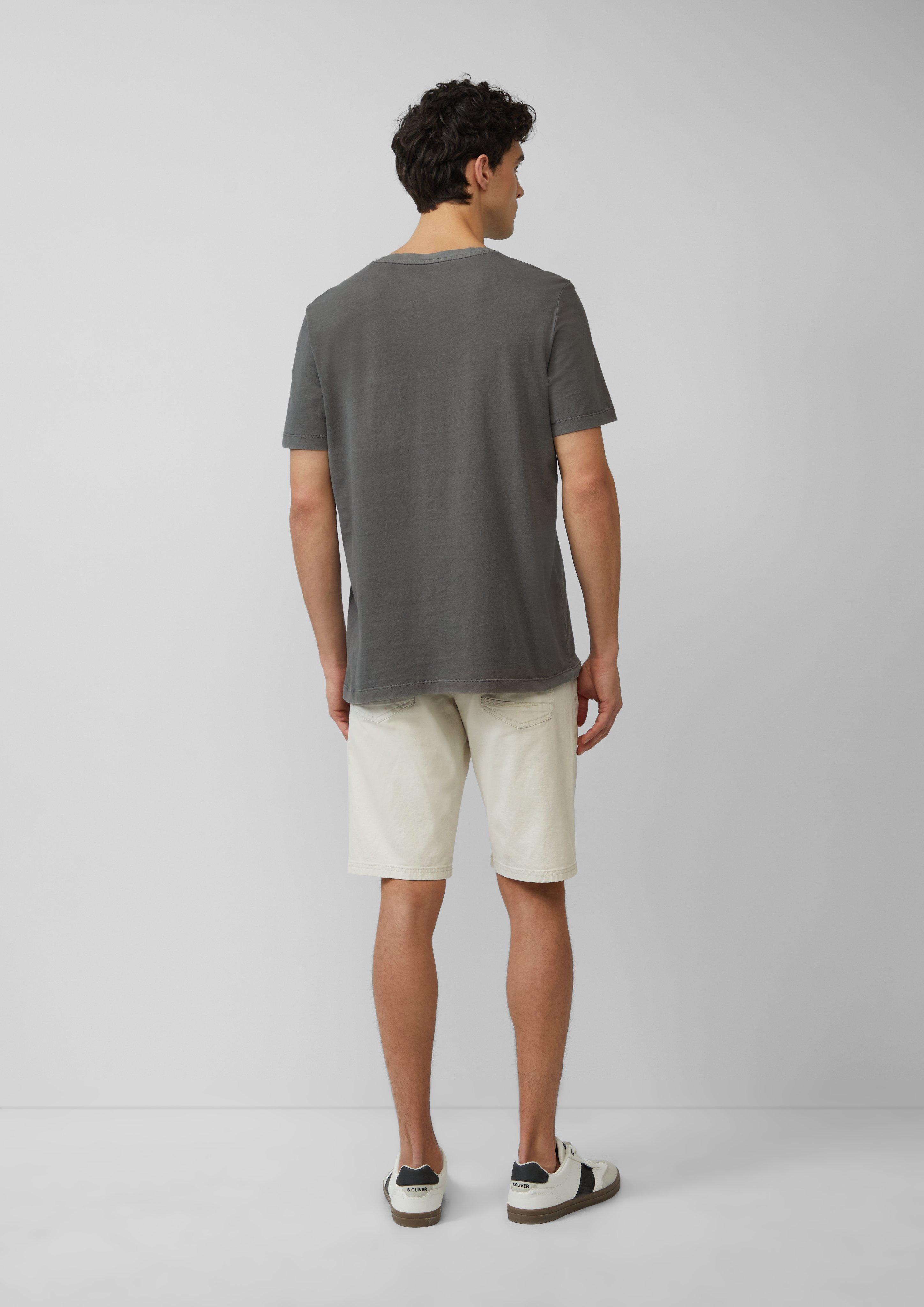 T-Shirt in 9467, 5852, 1210 & 8483