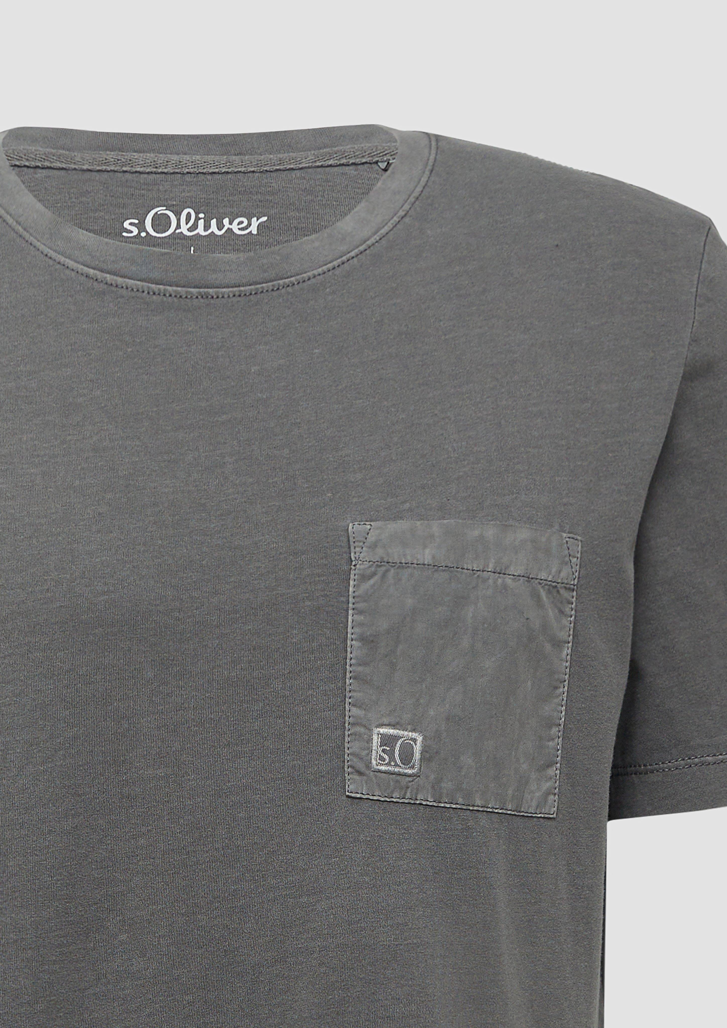 T-Shirt in 9467, 5852, 1210 & 8483