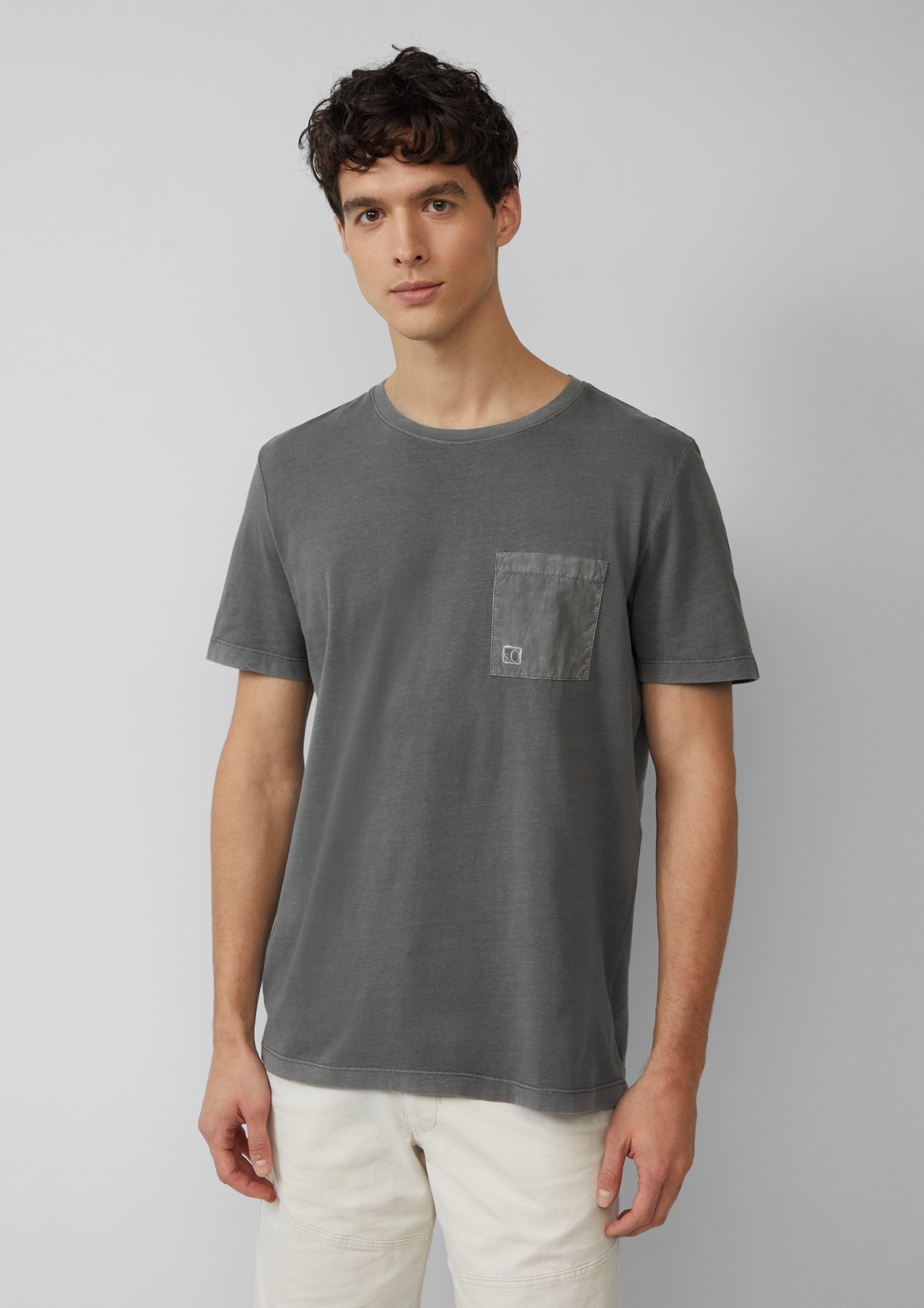 T-Shirt in 9467, 5852, 1210 & 8483