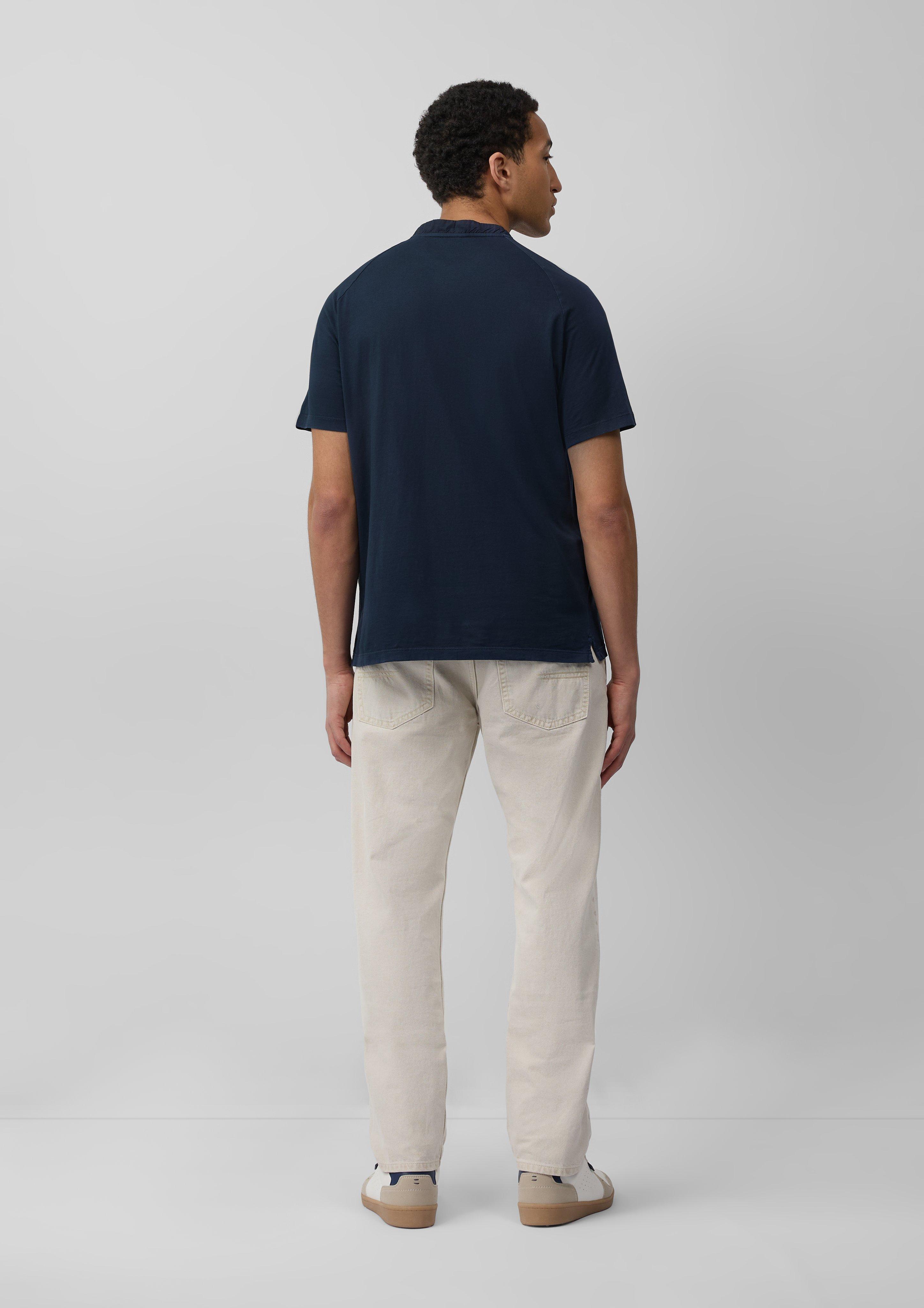 T-Shirt in 5852, 9467 & 6259