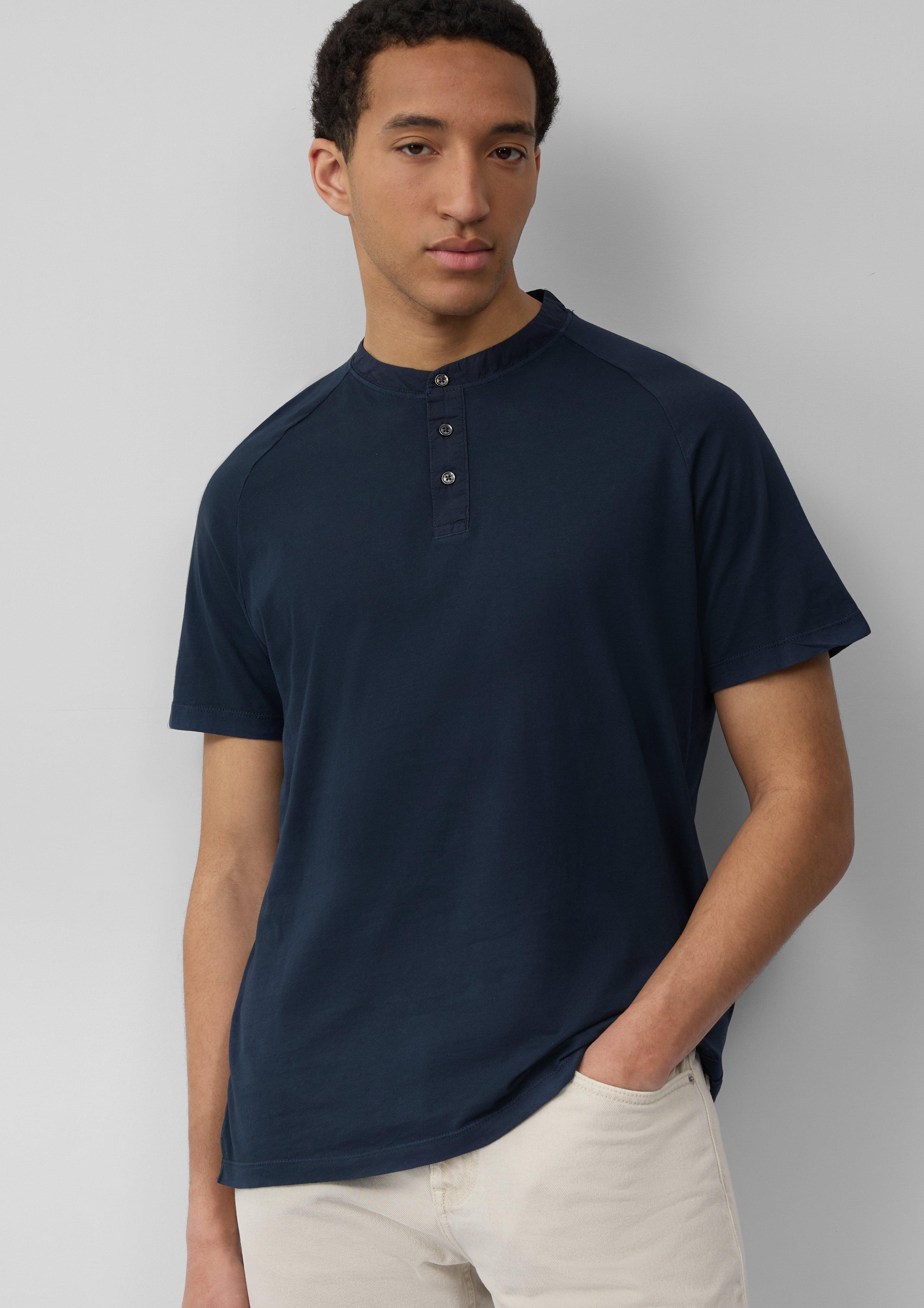 T-Shirt in 5852, 9467 & 6259