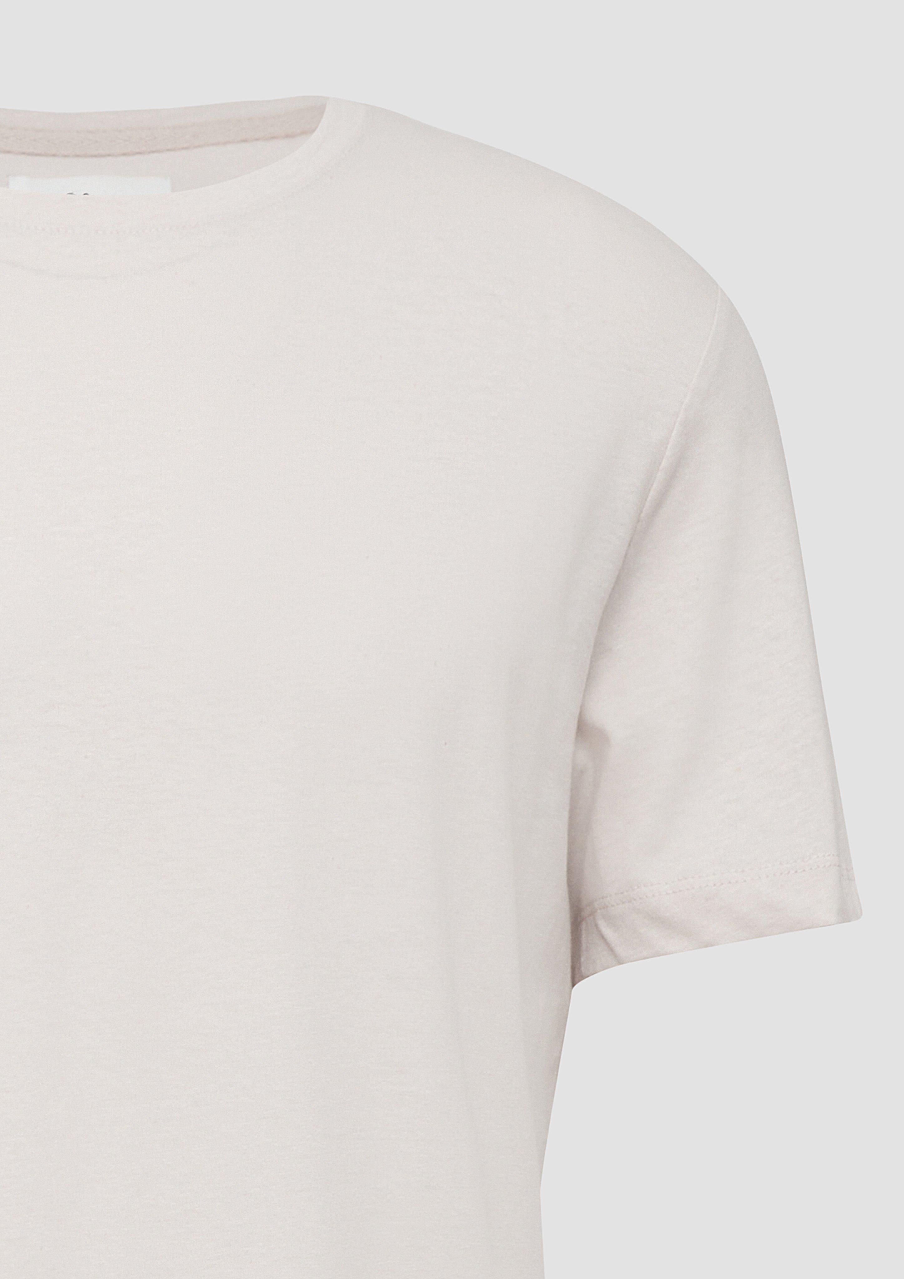 T-Shirt in 0330, 5852 & 9467