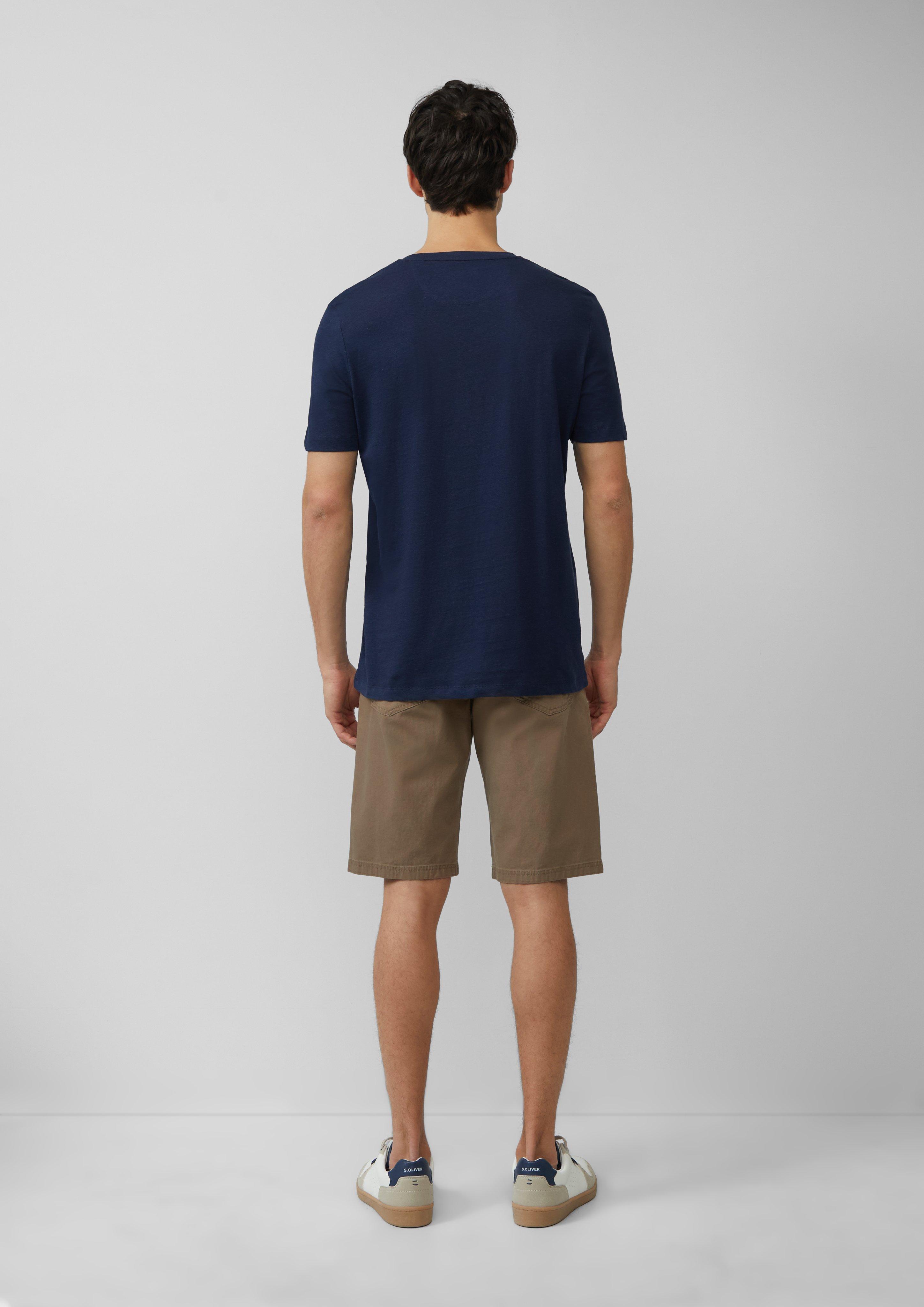 T-shirt in 5852, 0330 & 9467