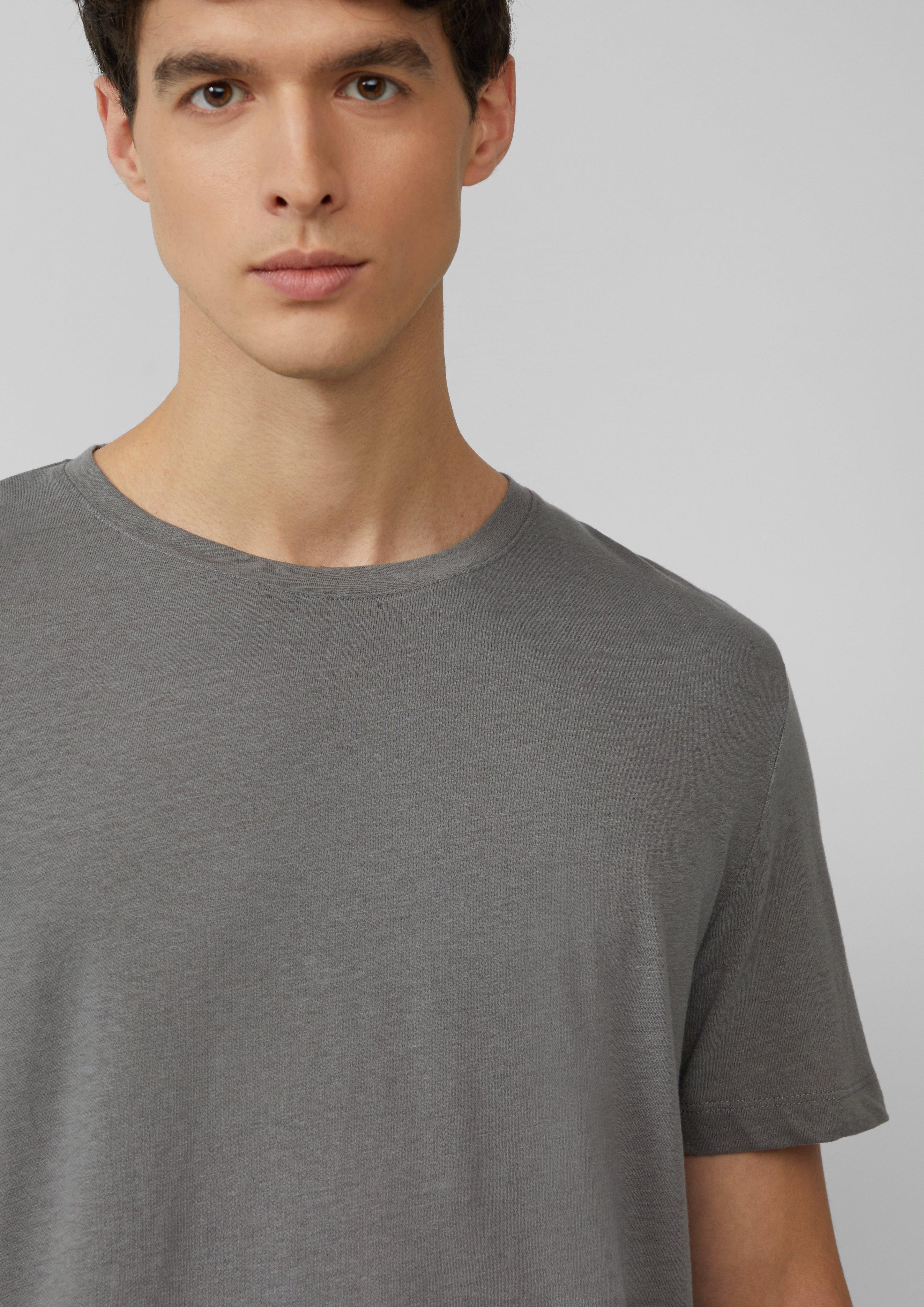 T-Shirt in 9467, 5852 & 0330