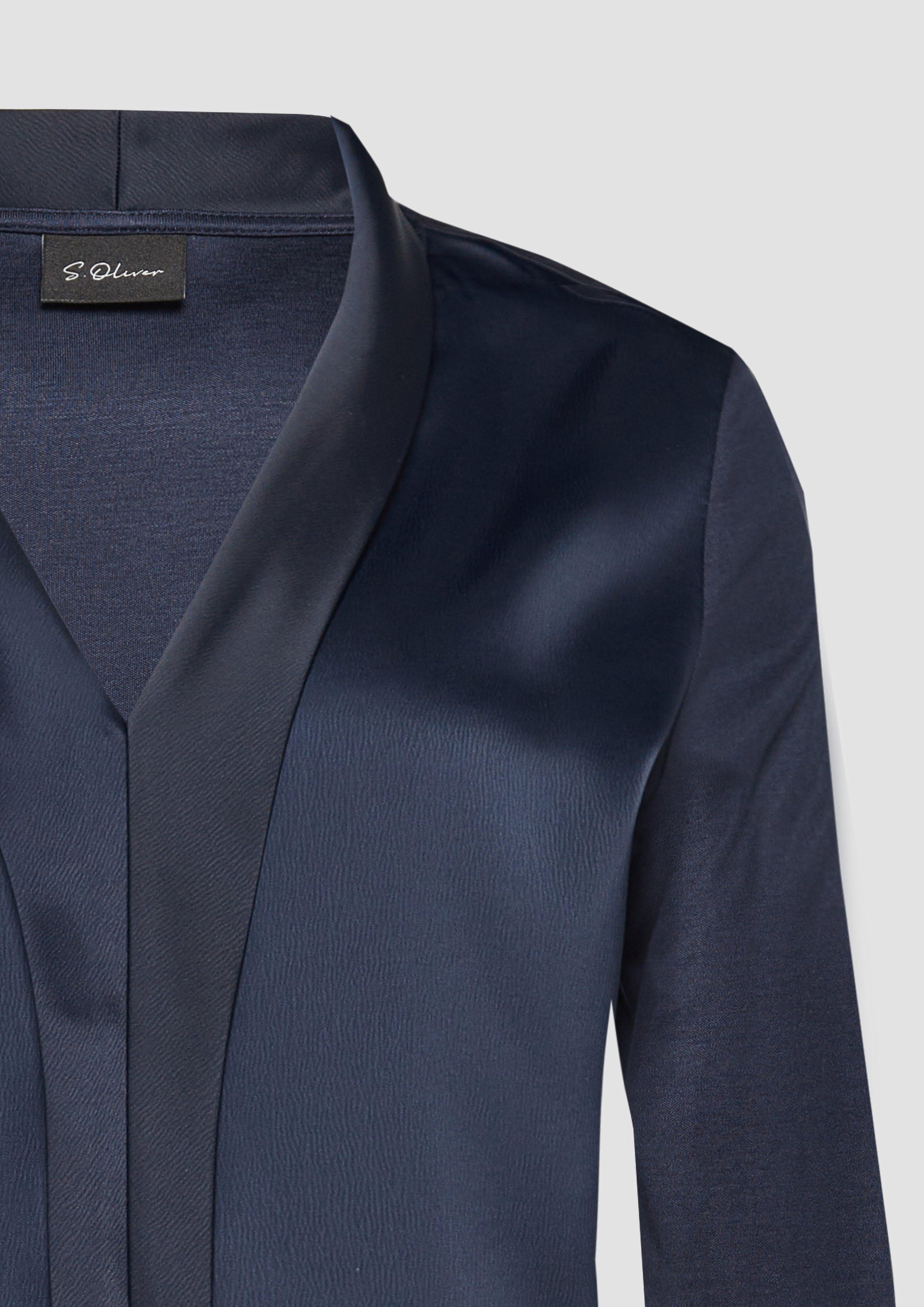 T-shirt in 5959, 0200 & 5340