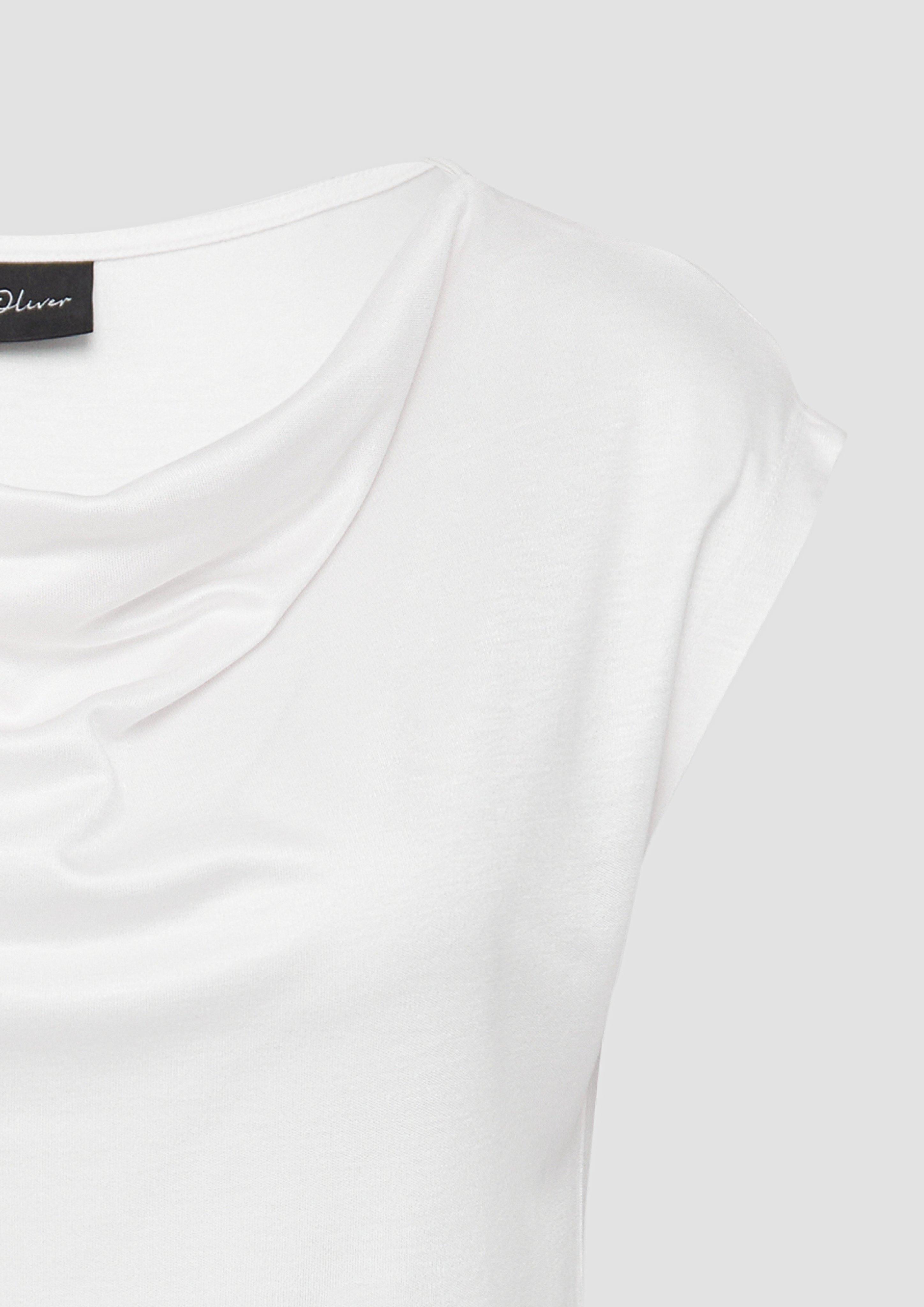 T-shirt in 0200 & 5959