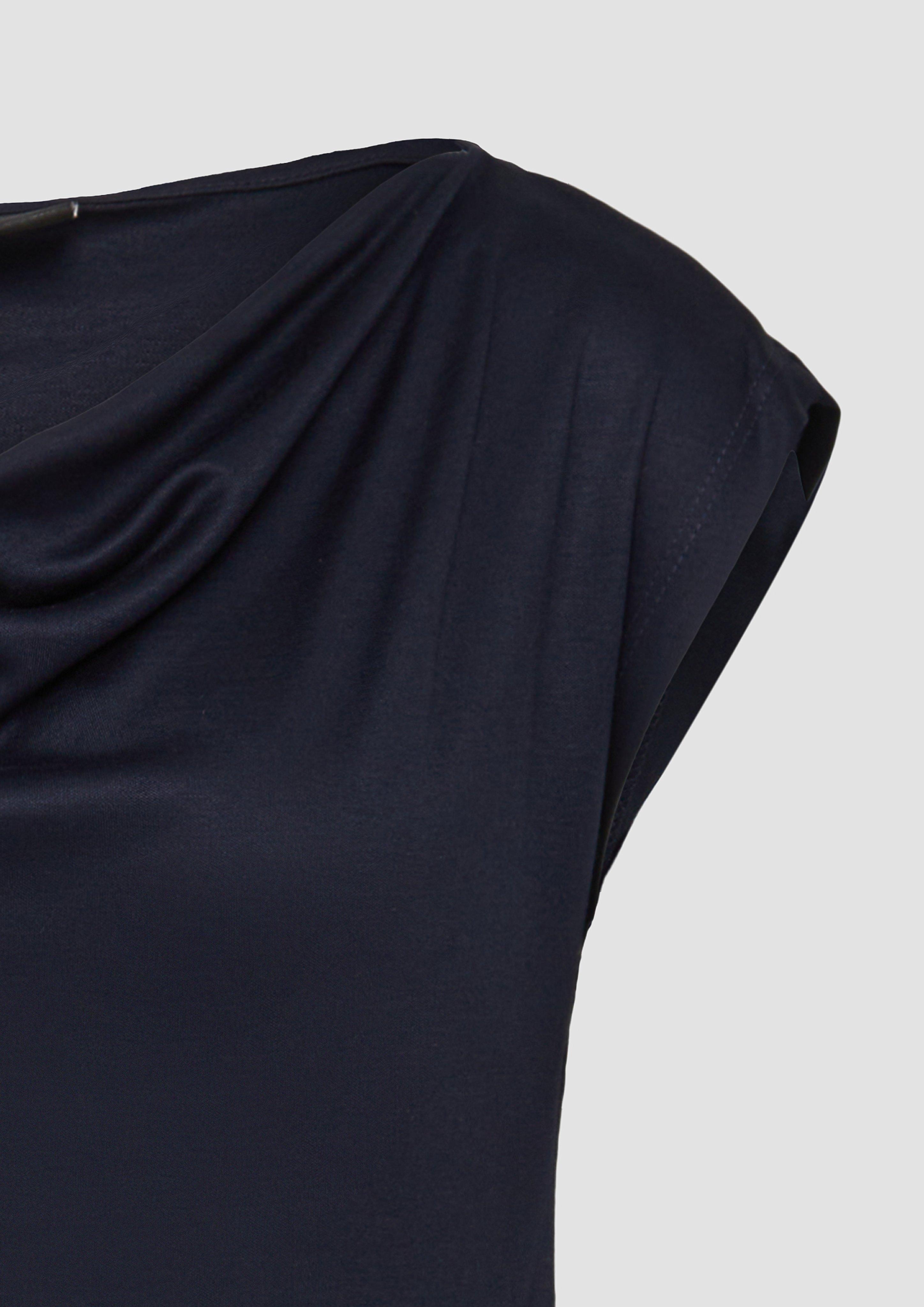 T-shirt in 5959 & 0200