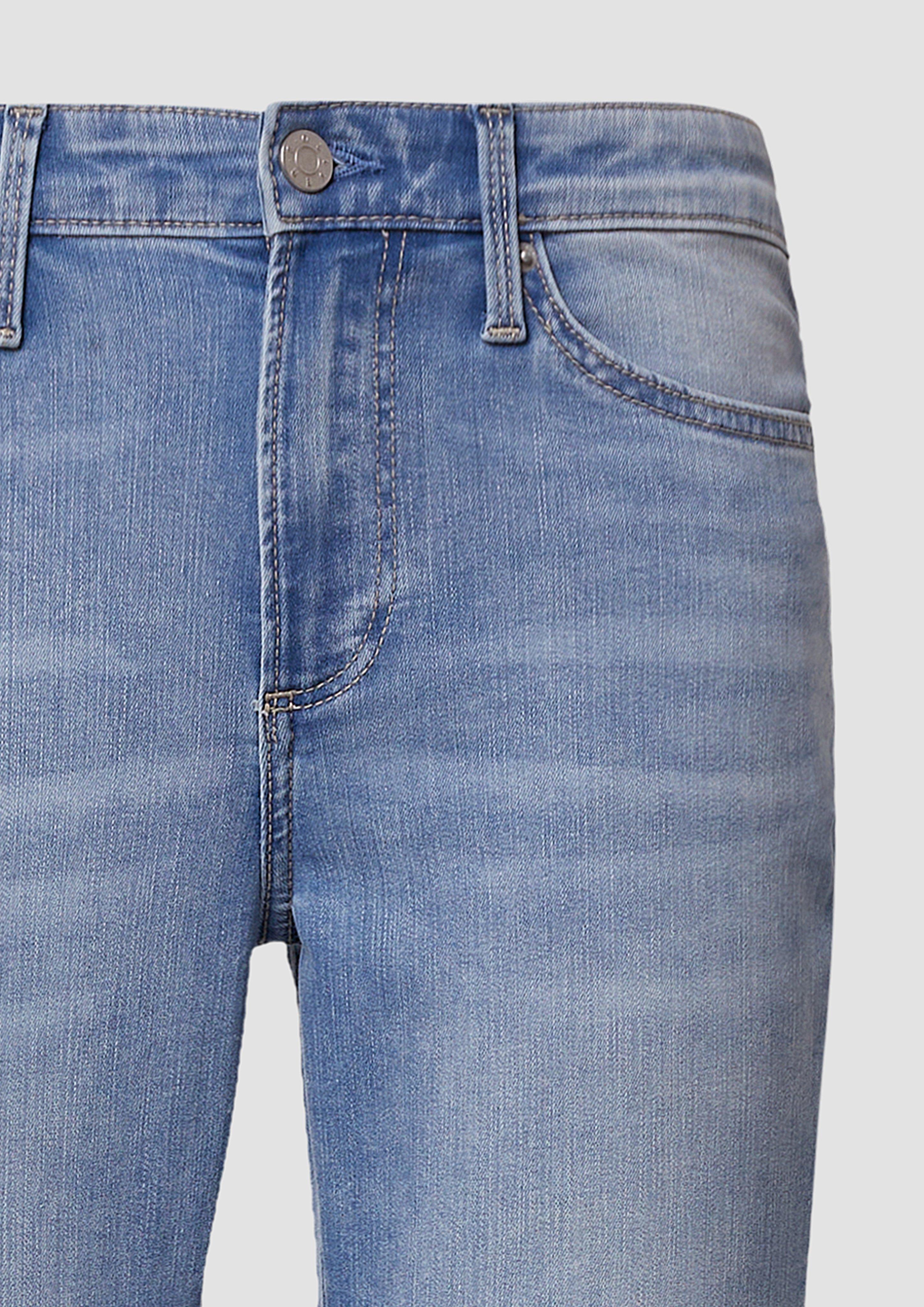 Pantalon en jean in 53Z6 & 55Z6