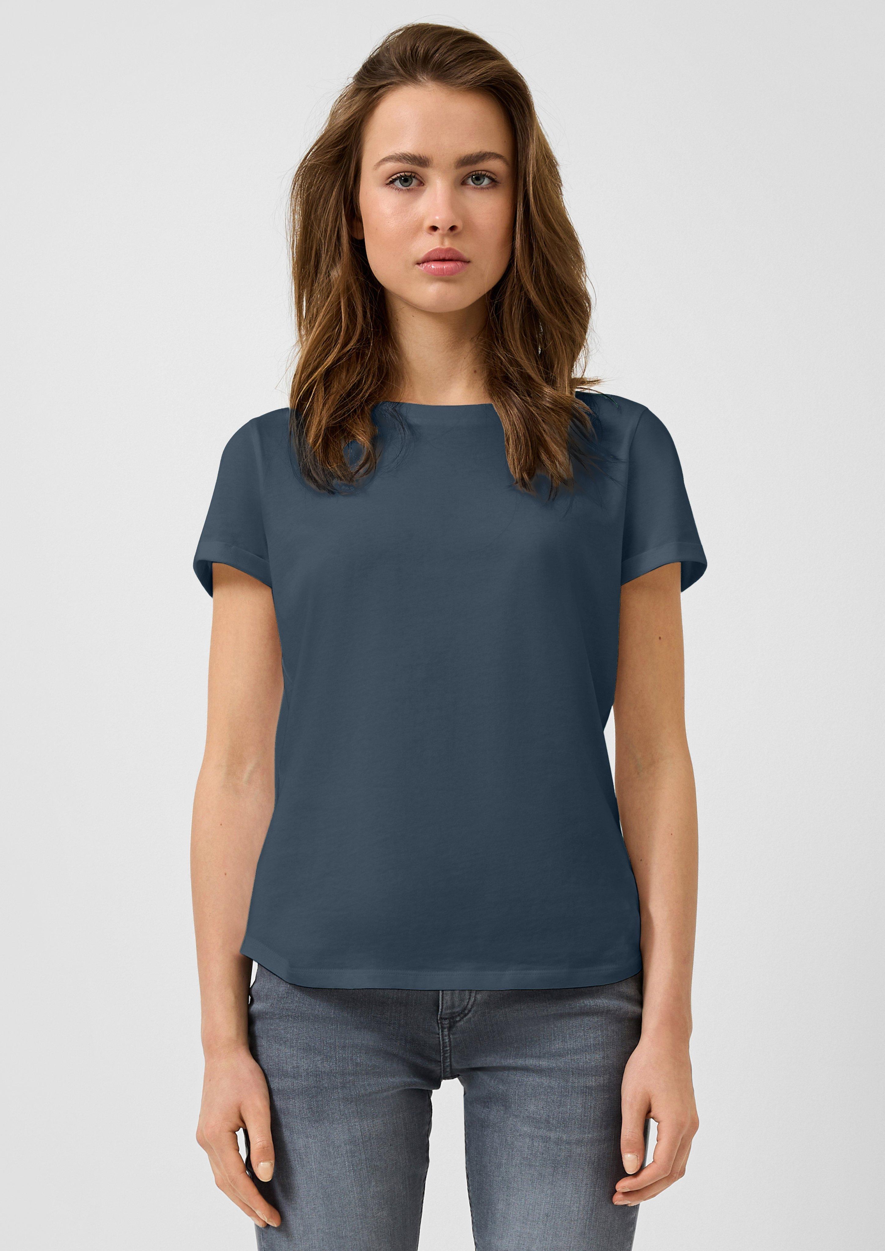 T-shirt in 5820, 7217, 9858, 9999, 0100, 7854, 3455, 4143 & 6147