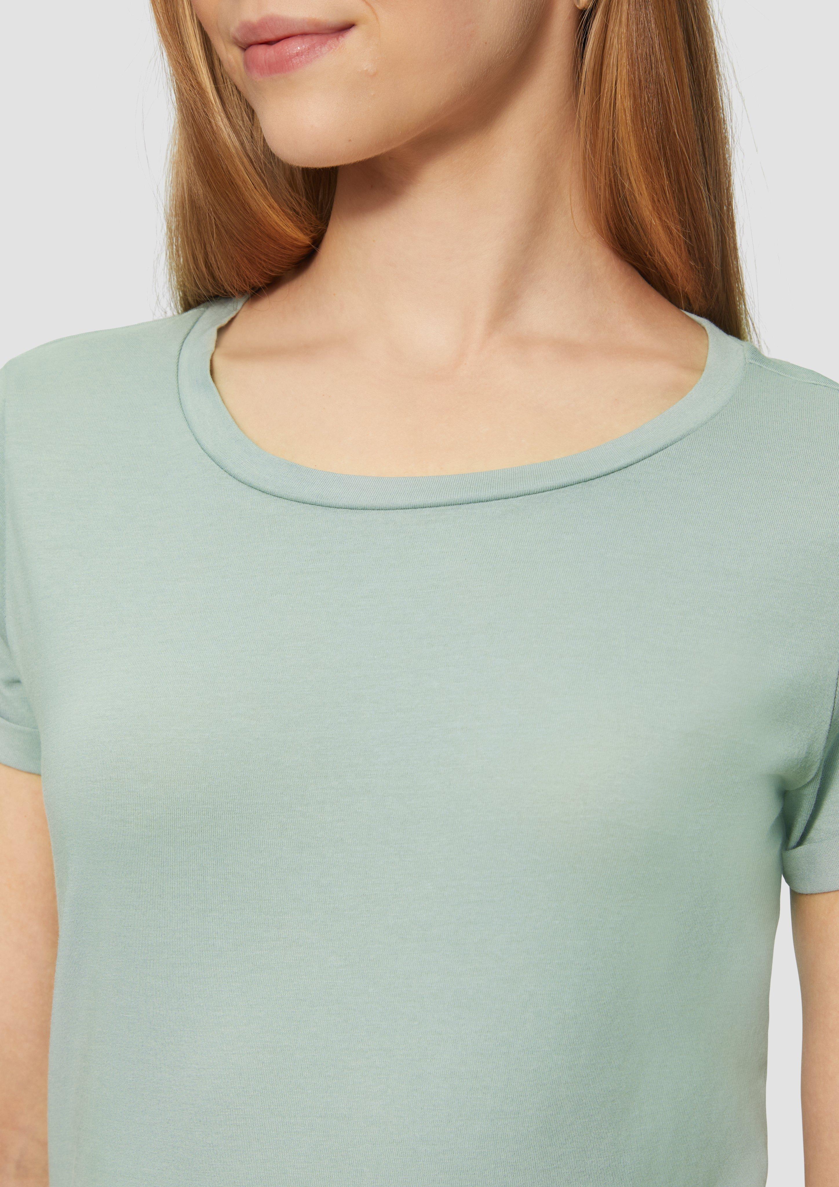 T-shirt in 7217, 9858, 9999, 0100, 7854 & 3455