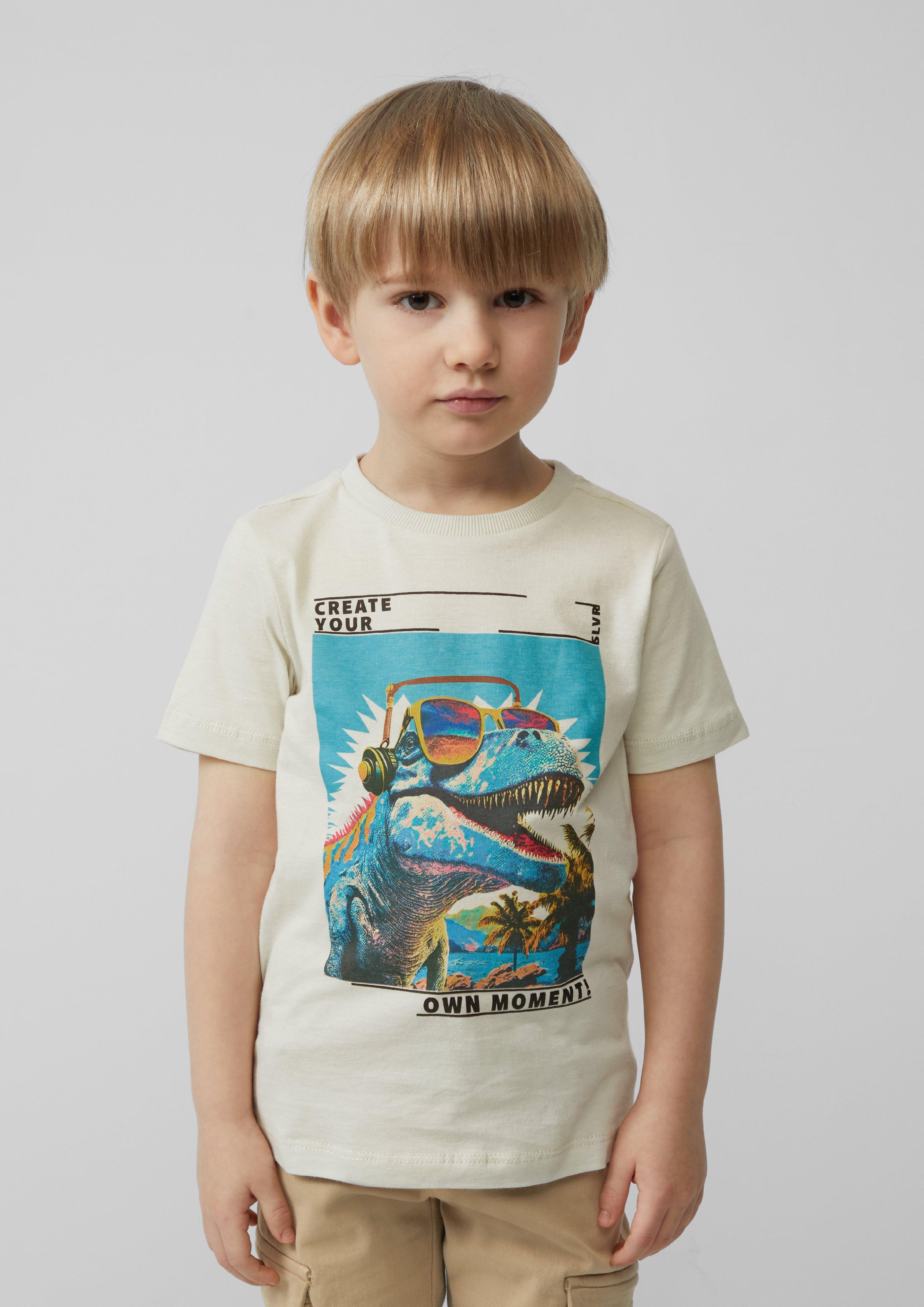 T-shirt in 0330, 5952, 6602, 3847 & 5075