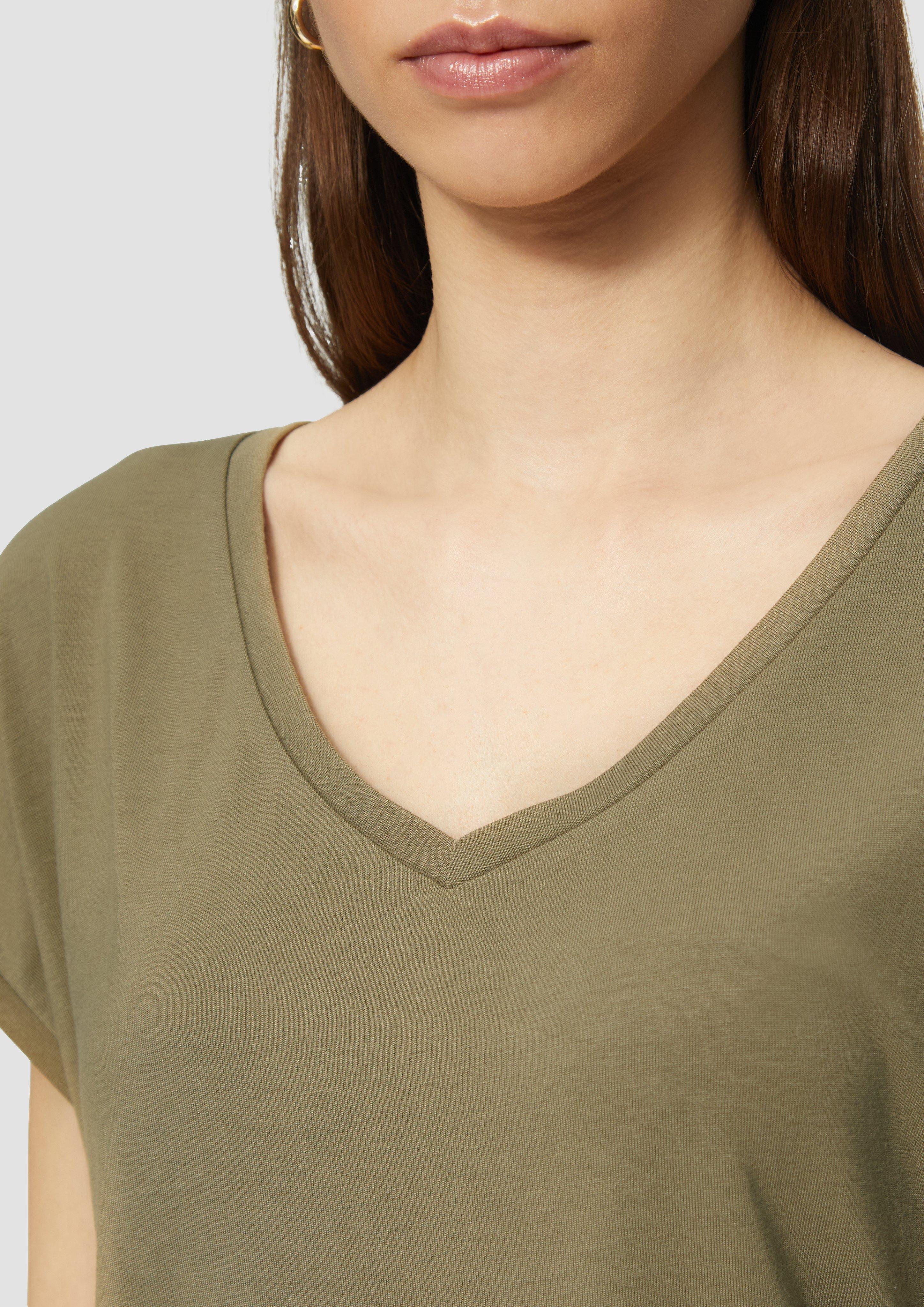 T-Shirt in 7854, 3455, 0200 & 9999