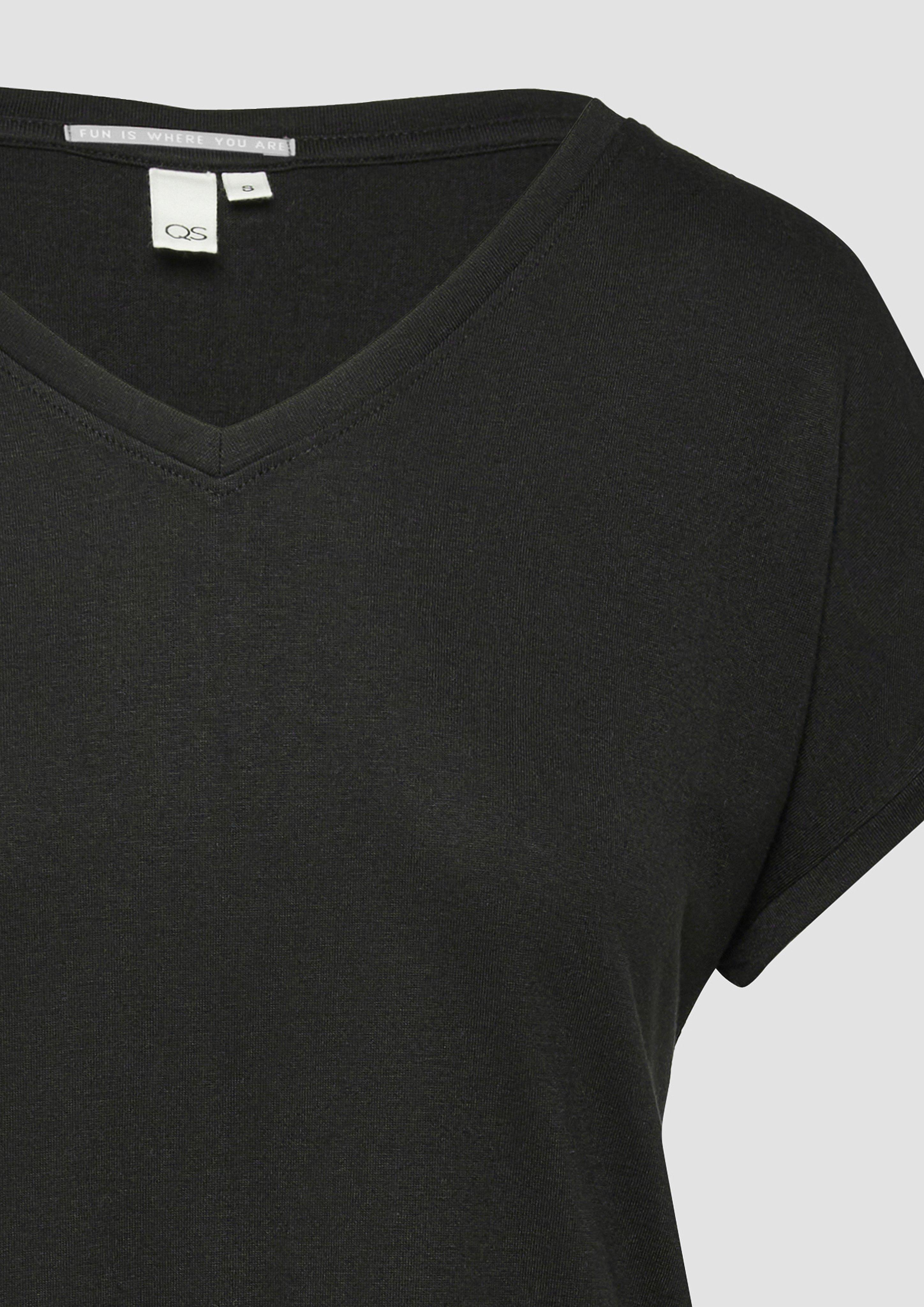 T-shirt in 9999, 3455, 0200 & 7854