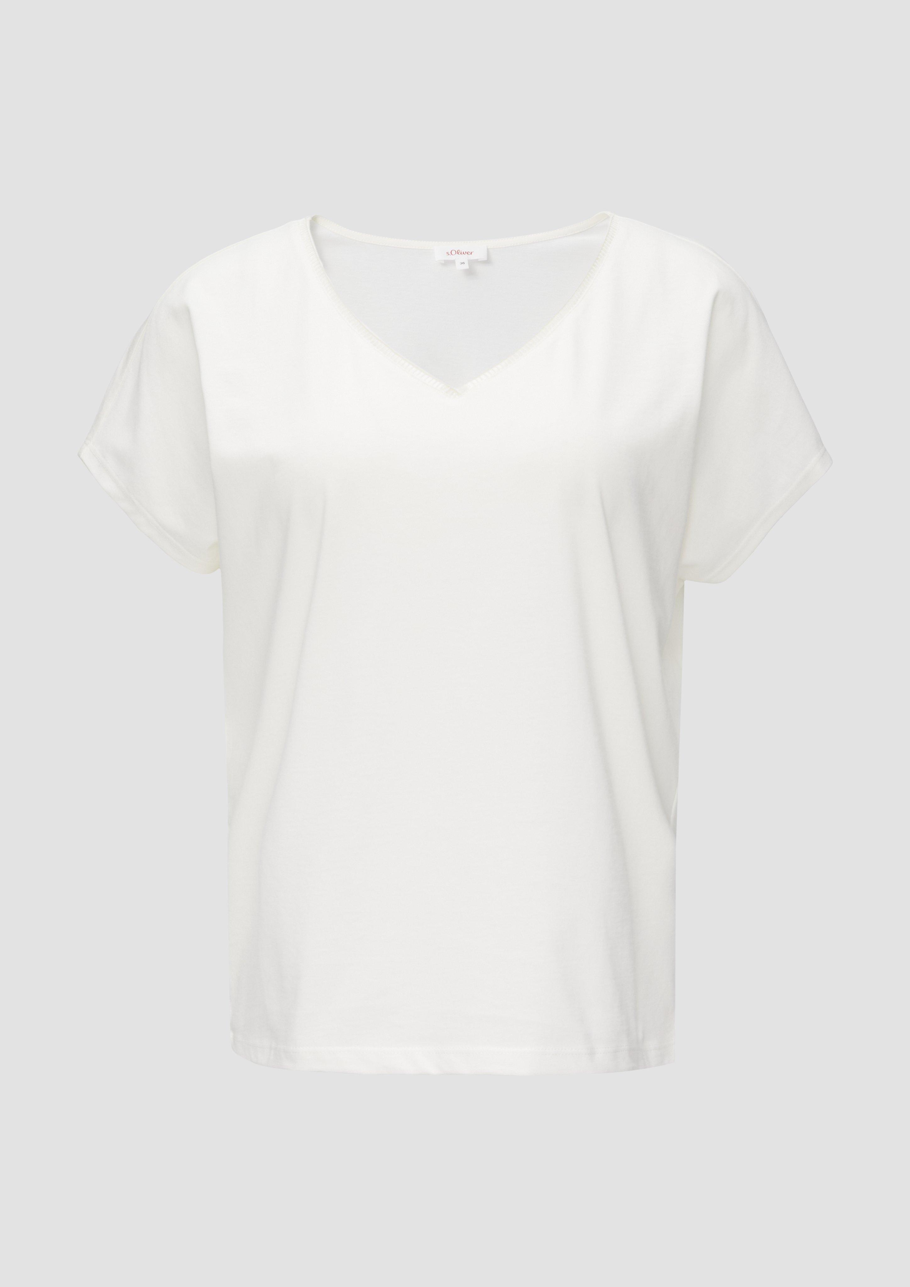 s.Oliver - T-Shirt im Relaxed Fit mit Stickerei am V-Ausschnitt, Damen, creme