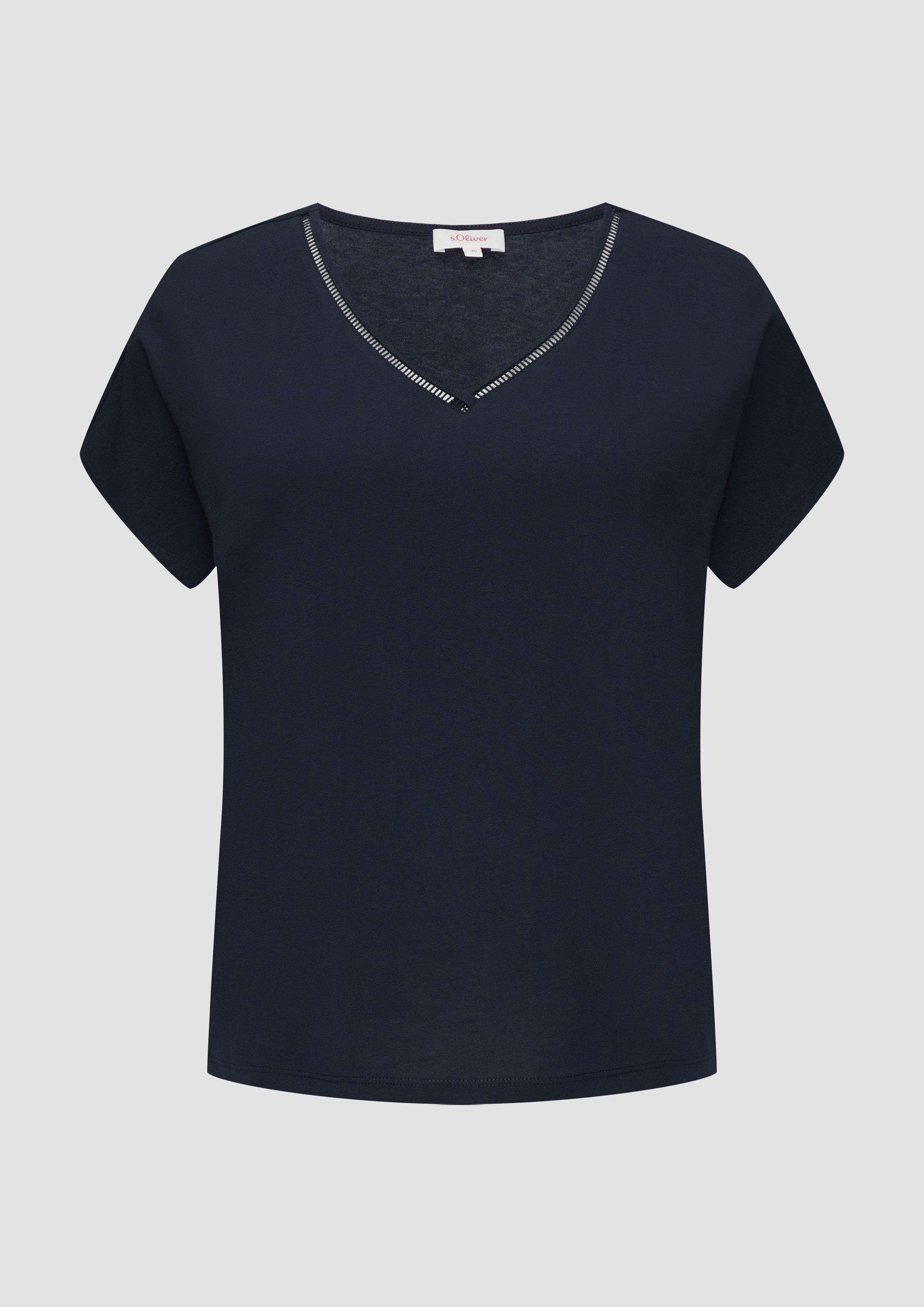 s.Oliver - T-Shirt im Relaxed Fit mit Stickerei am V-Ausschnitt, Damen, blau