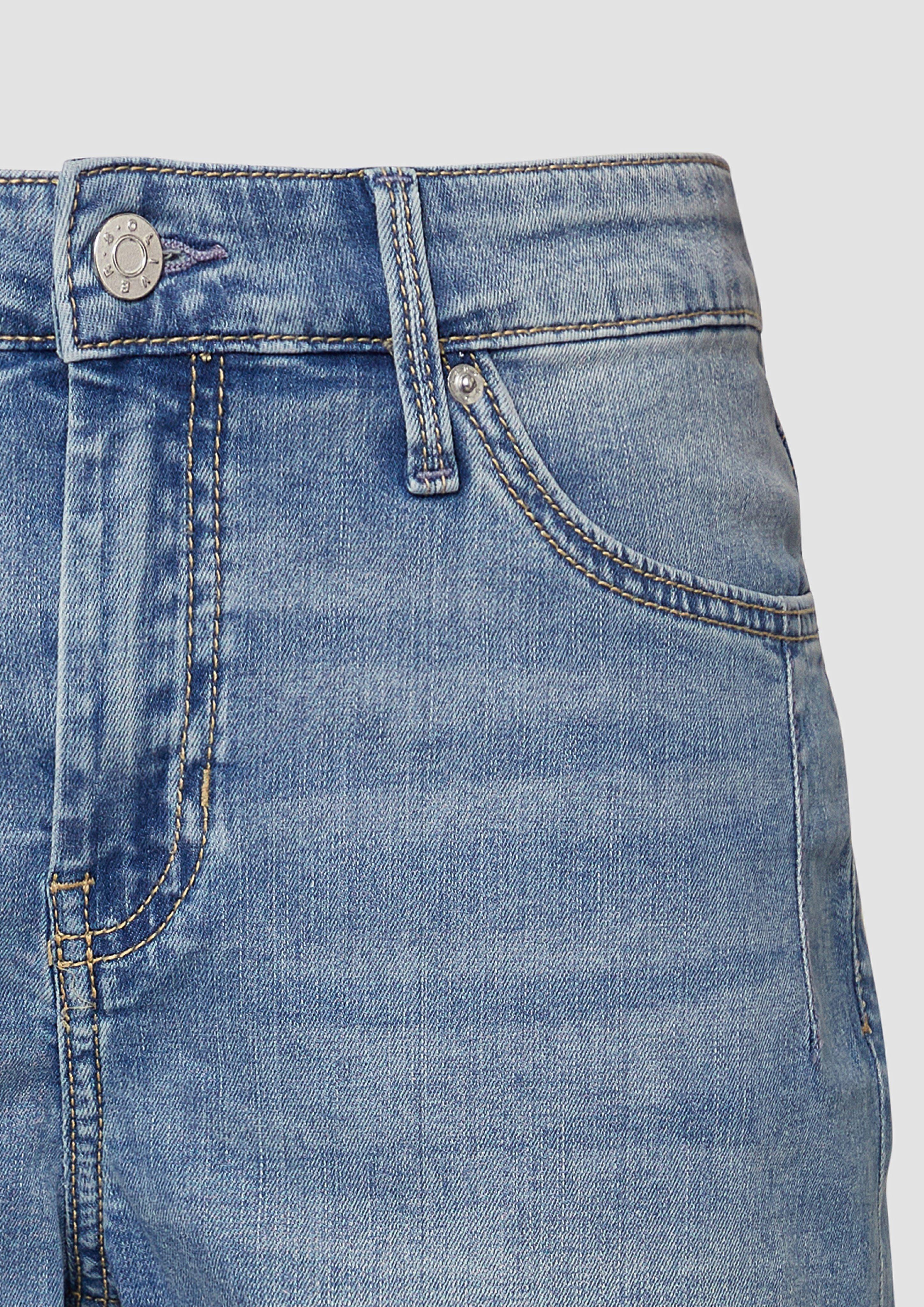 Jeans in 54Z1 & 57Z2