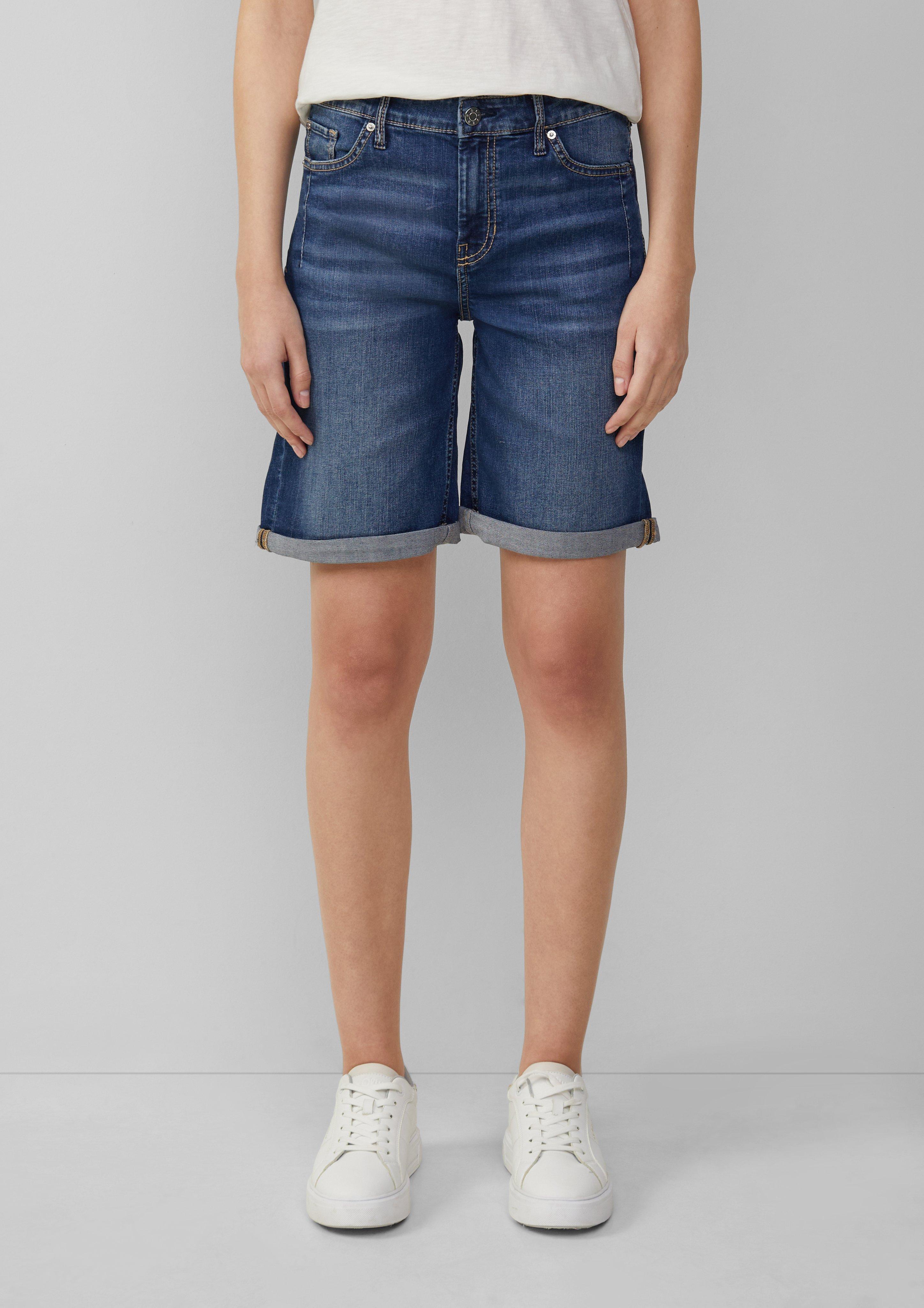 Jeans in 57Z2 & 54Z1