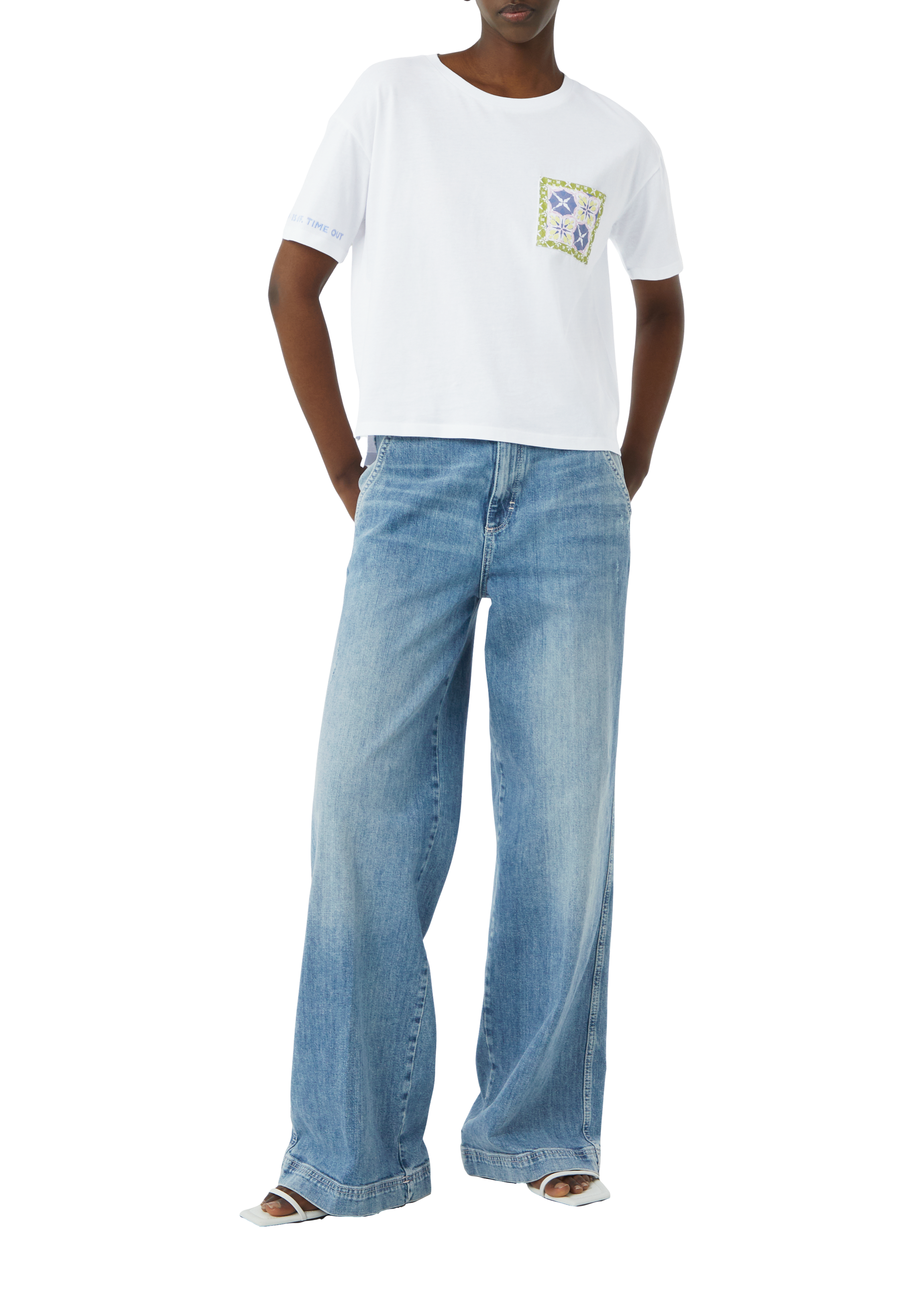 Thumbnail - T-Shirt