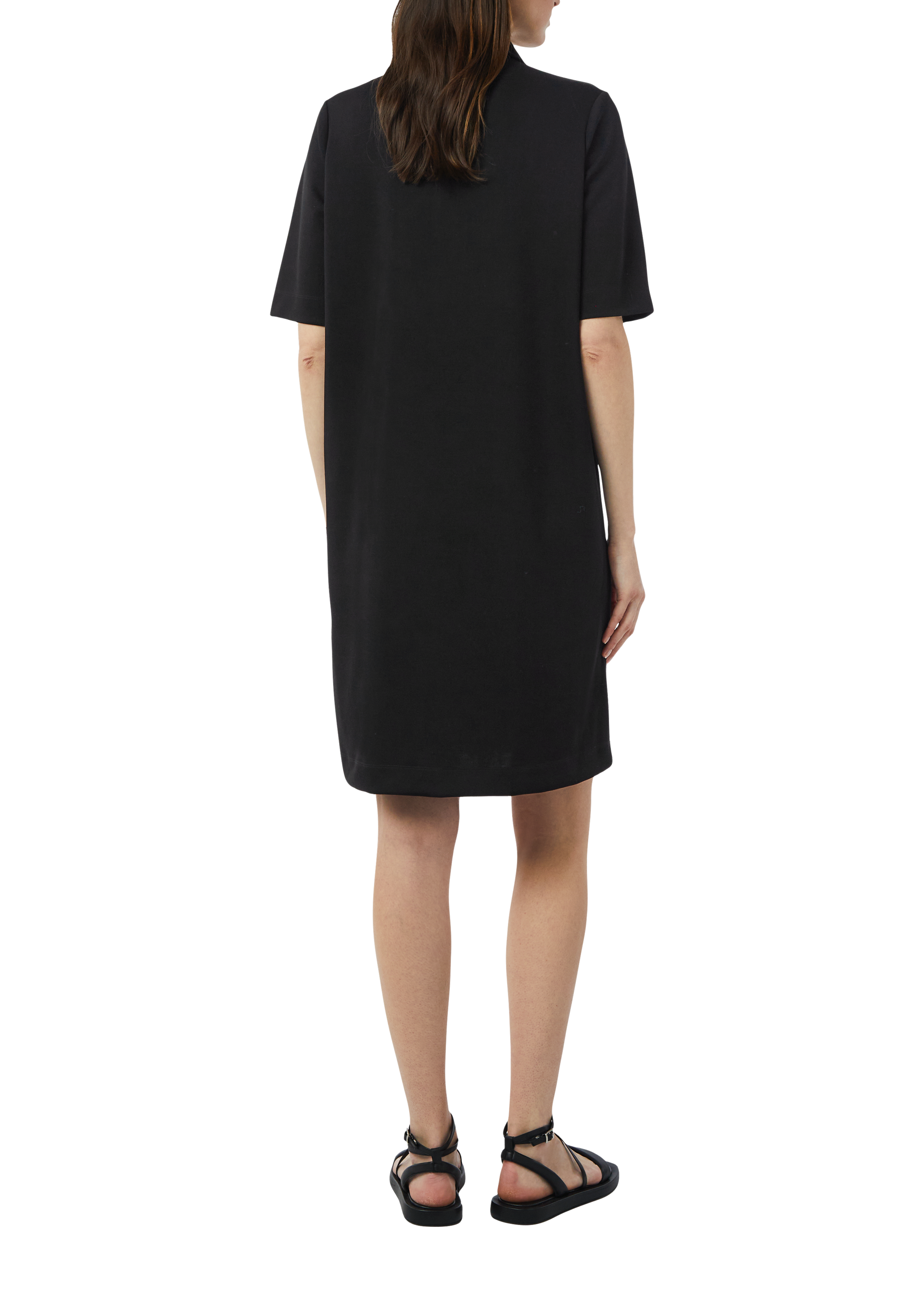 [PAKUA] / ☆ ROUND SHIRRING JERSEY DRESS / BLACK Textured jersey dress - Black | SCAYLE
