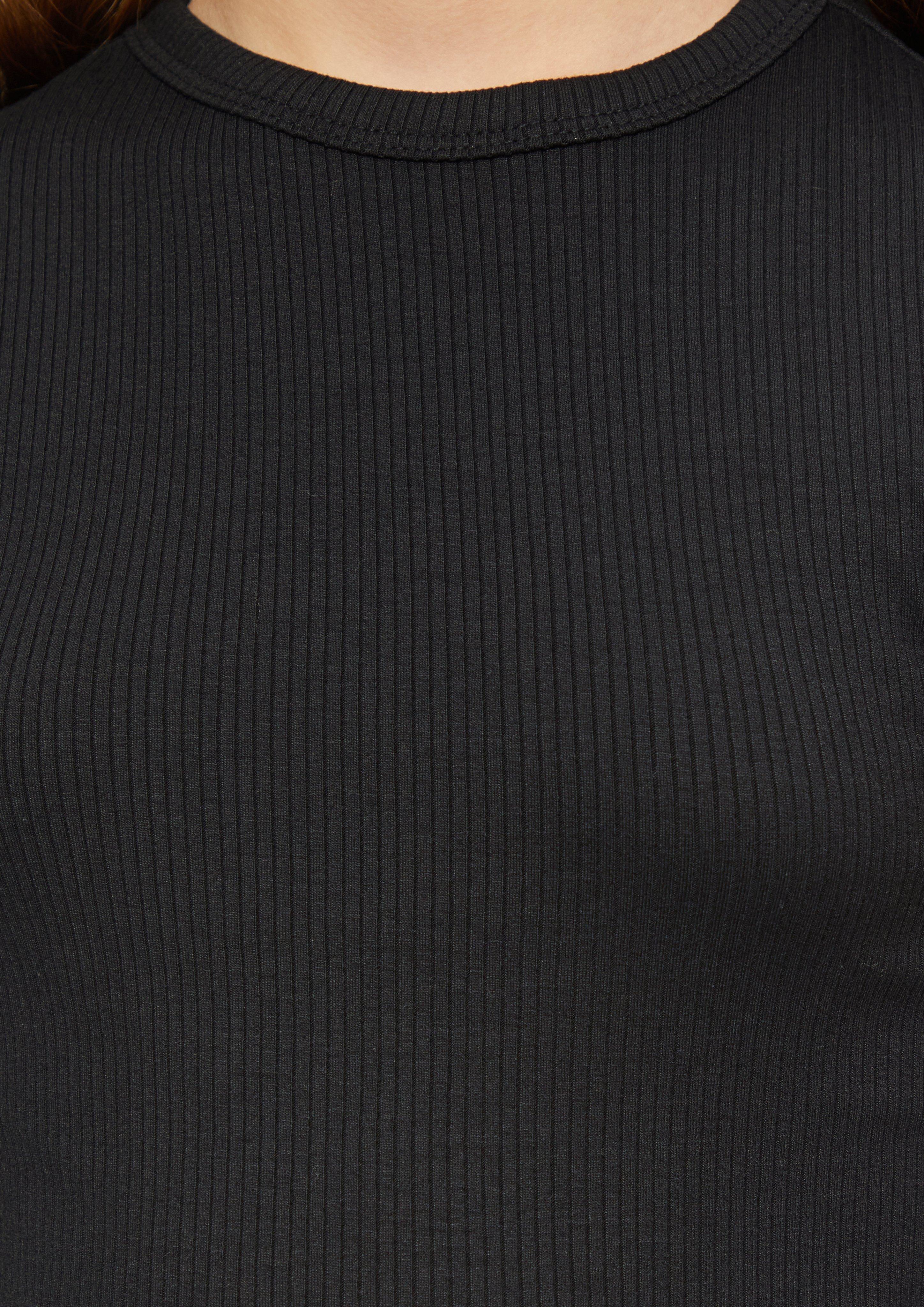 T-Shirt in 9999 & 0100