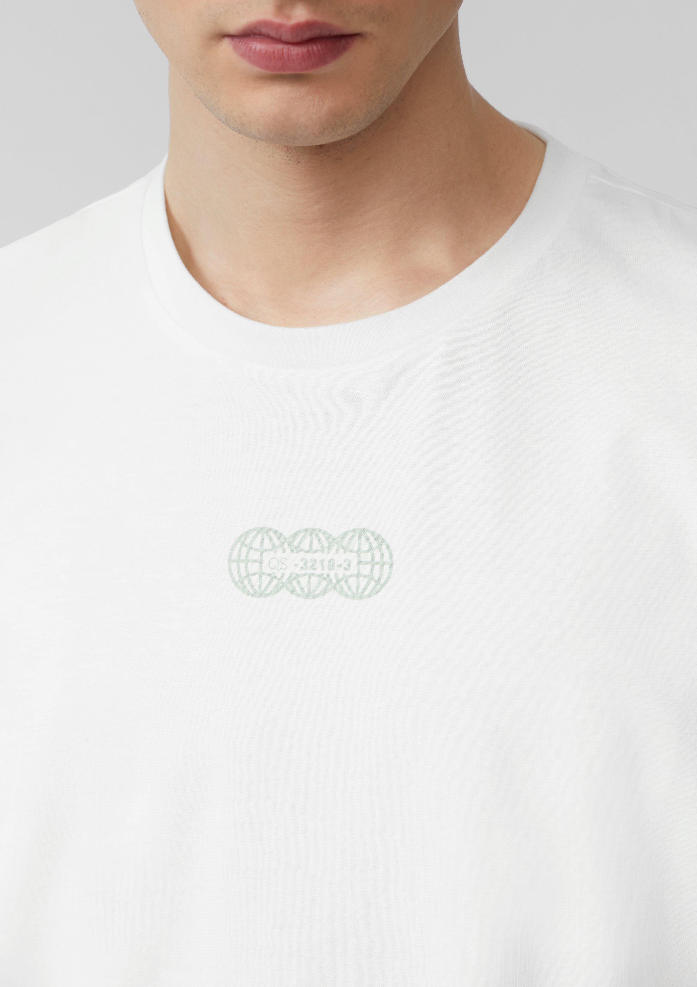 T-Shirt in 0210, 7217 & 7934