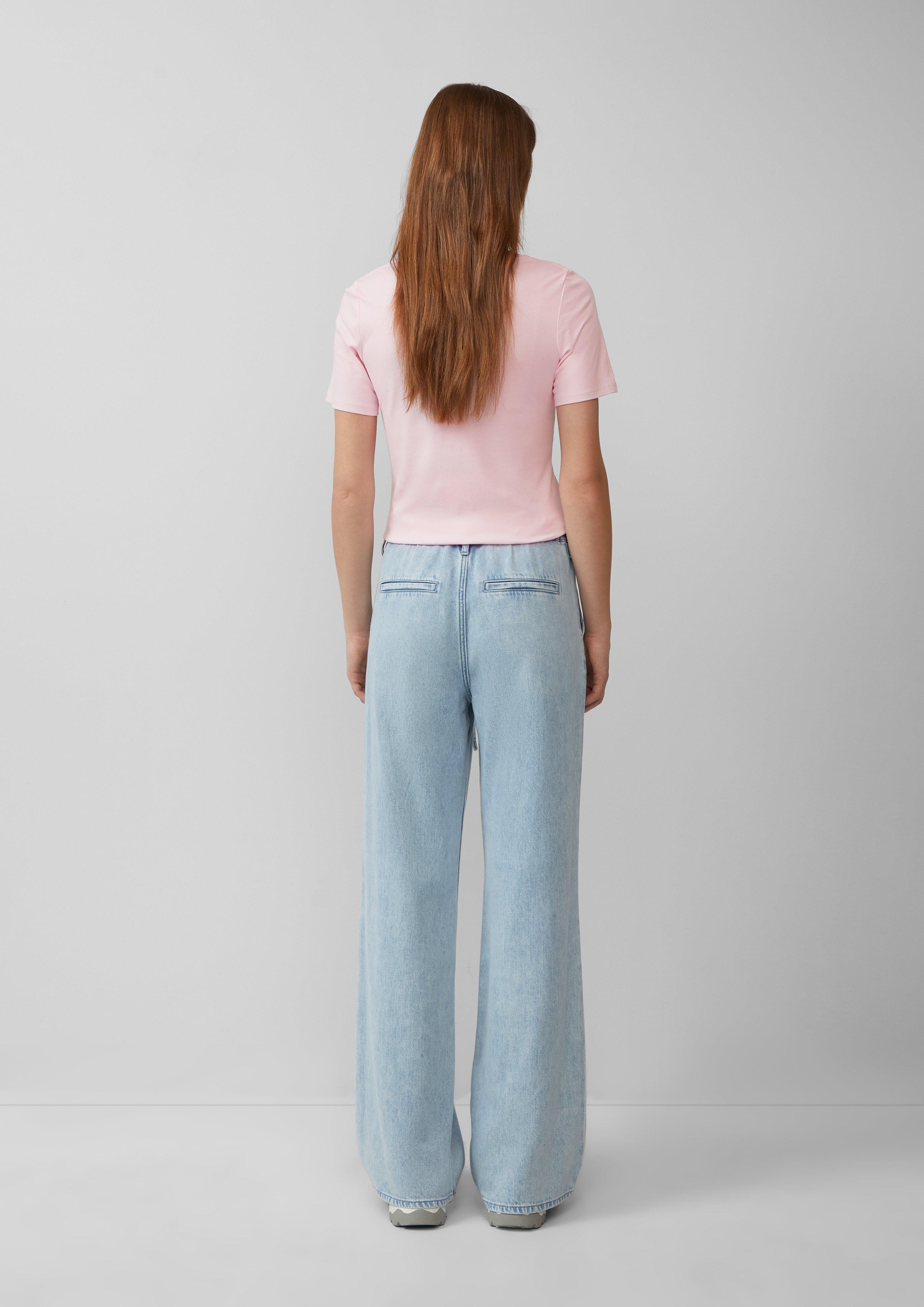 T-shirt in 4101 & 5083