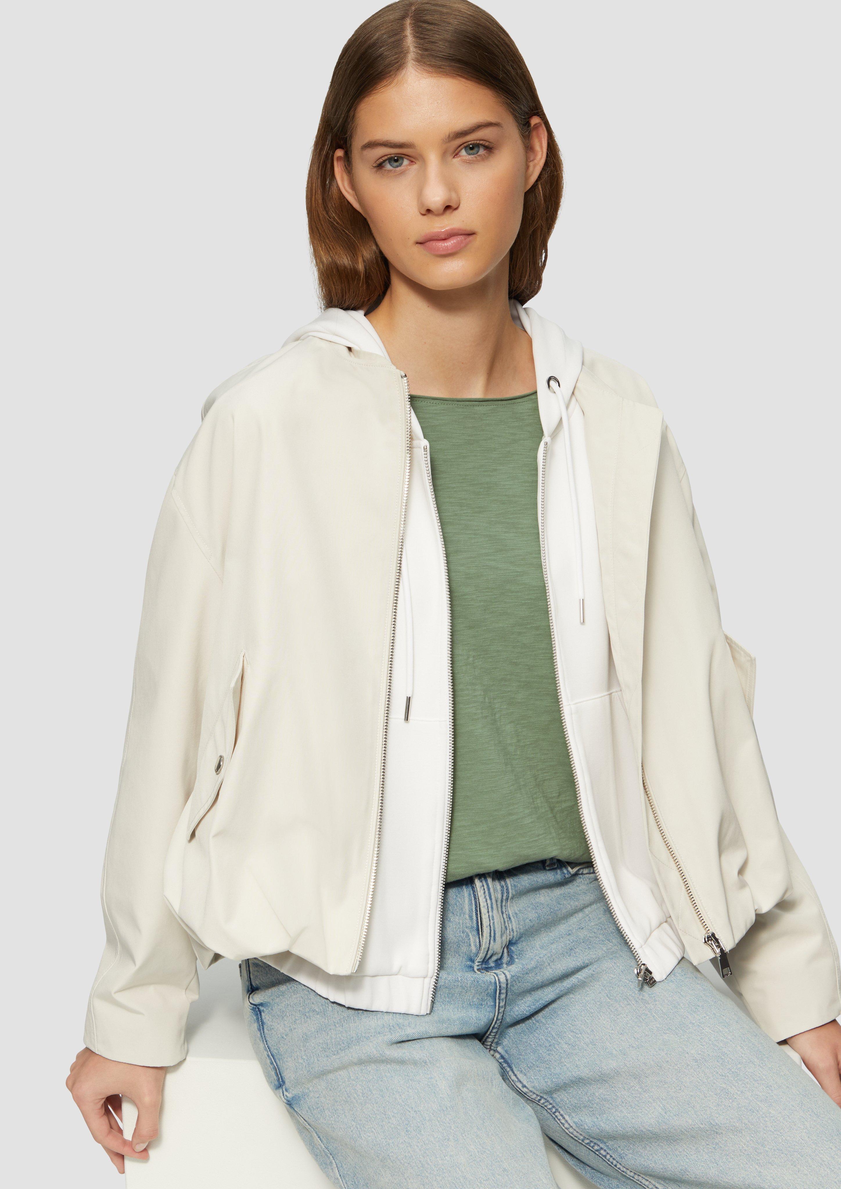 T-Shirt in 7369, 3090, 9999, 0210, 5141, 3902 & 6933