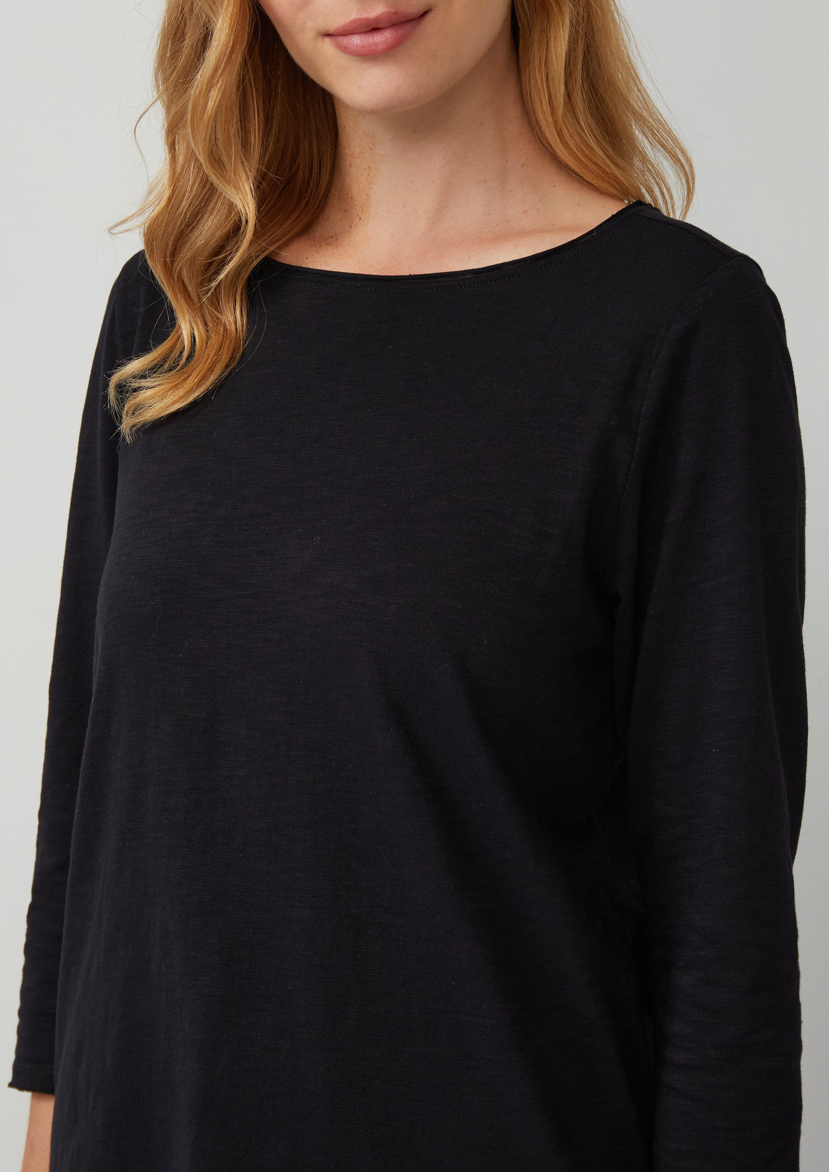 T-Shirt in 9999, 5083, 3090, 7369, 0210, 5141, 3902 & 6933