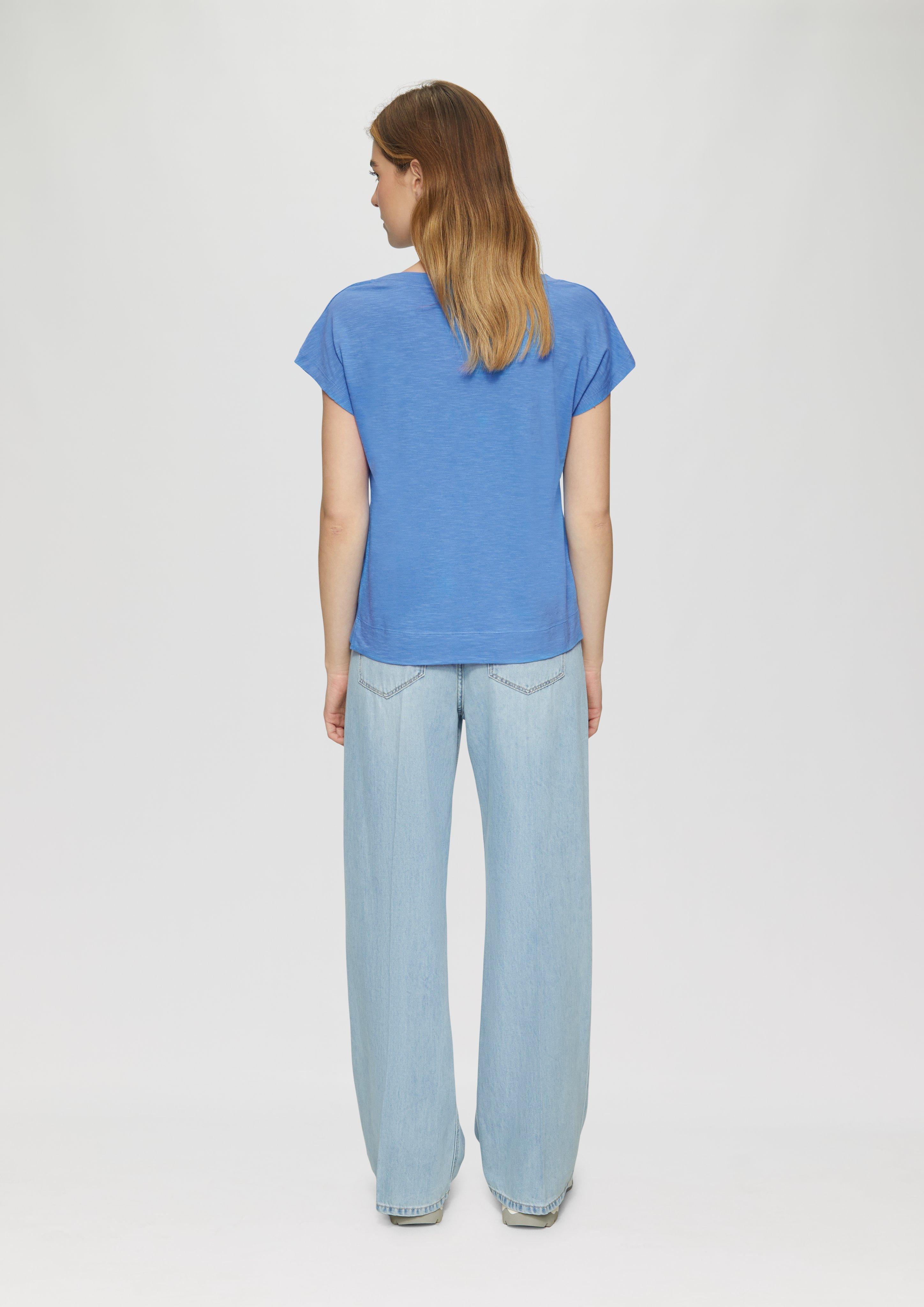 T-shirt in 55D0, 41D0, 02D0 & 59D0