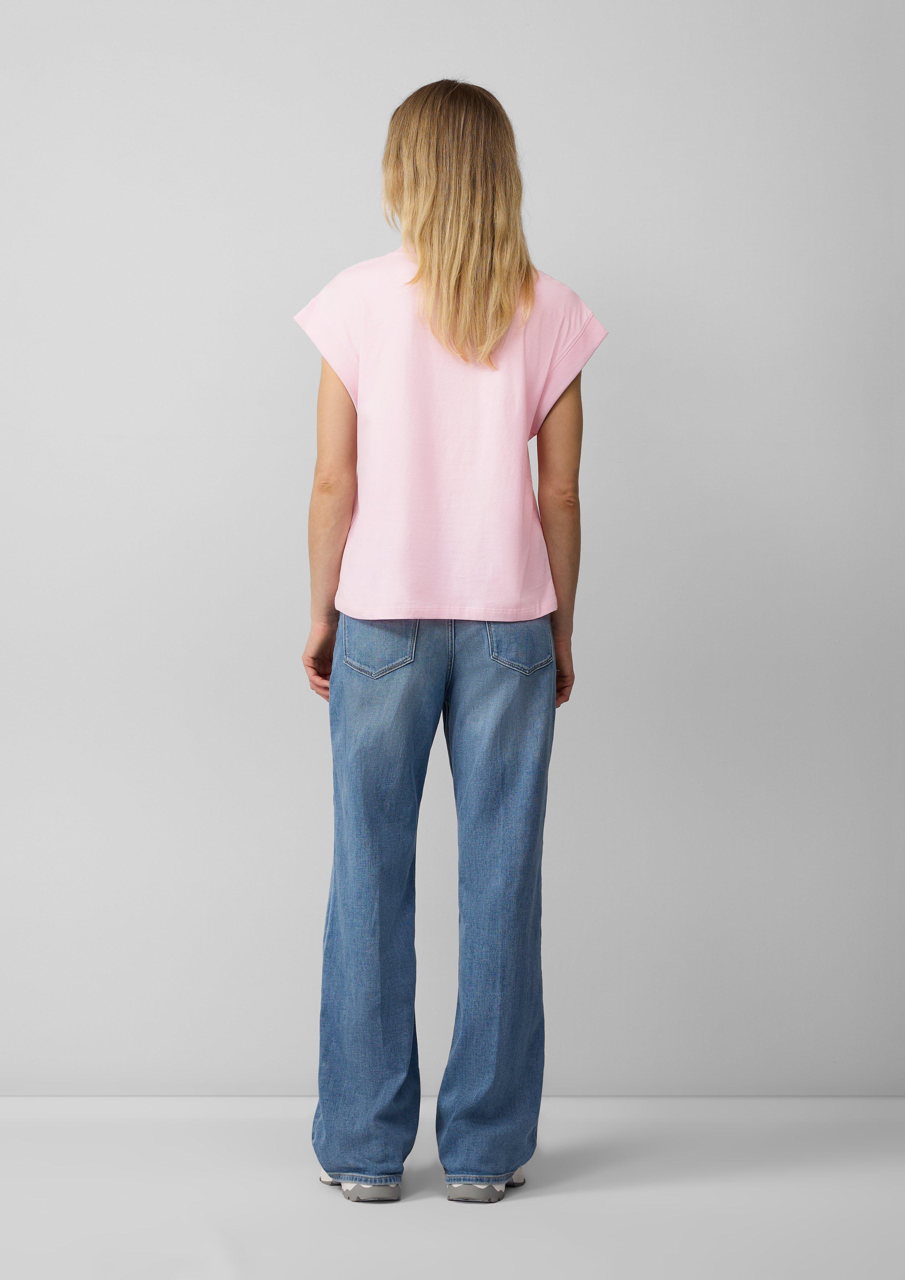 T-shirt in 4101, 7369, 5513, 3090, 0100 & 5959