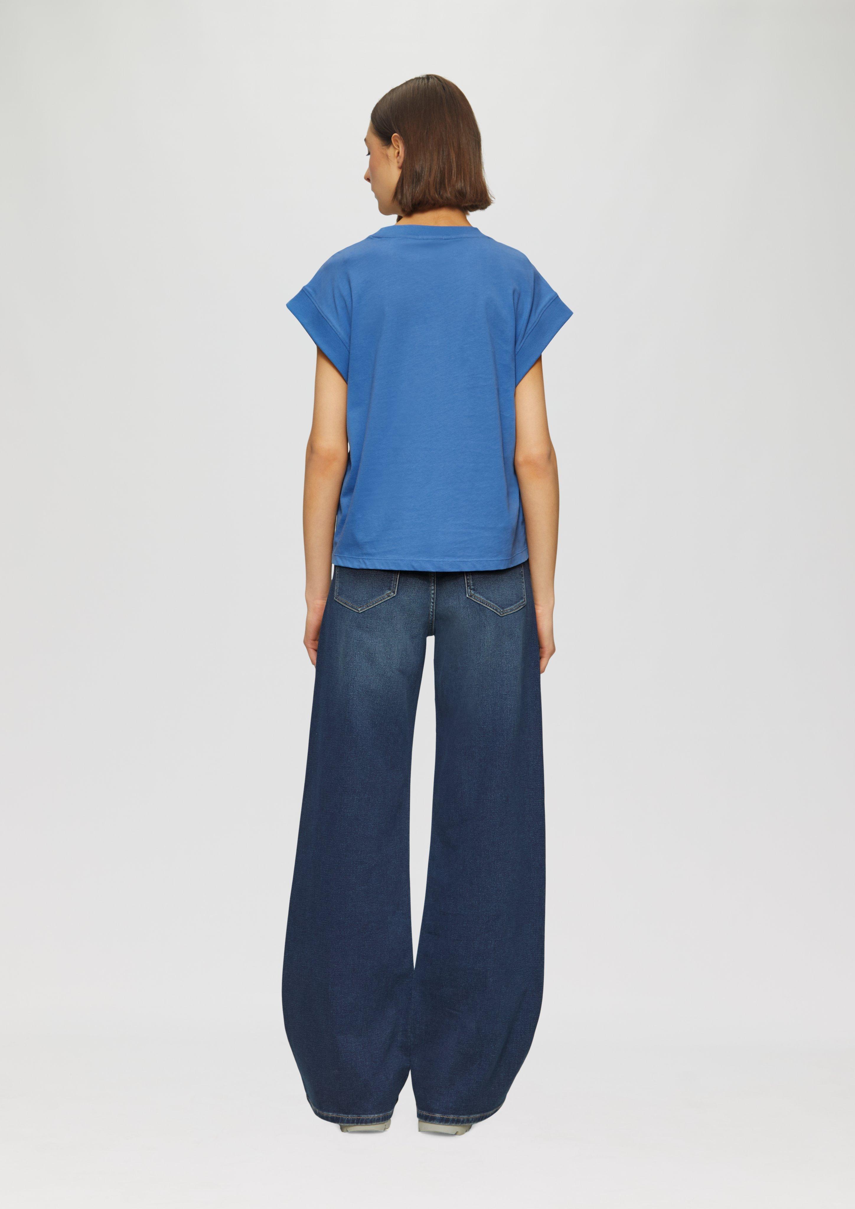 T-shirt in 5513, 7369, 4101, 3090, 0100 & 5959