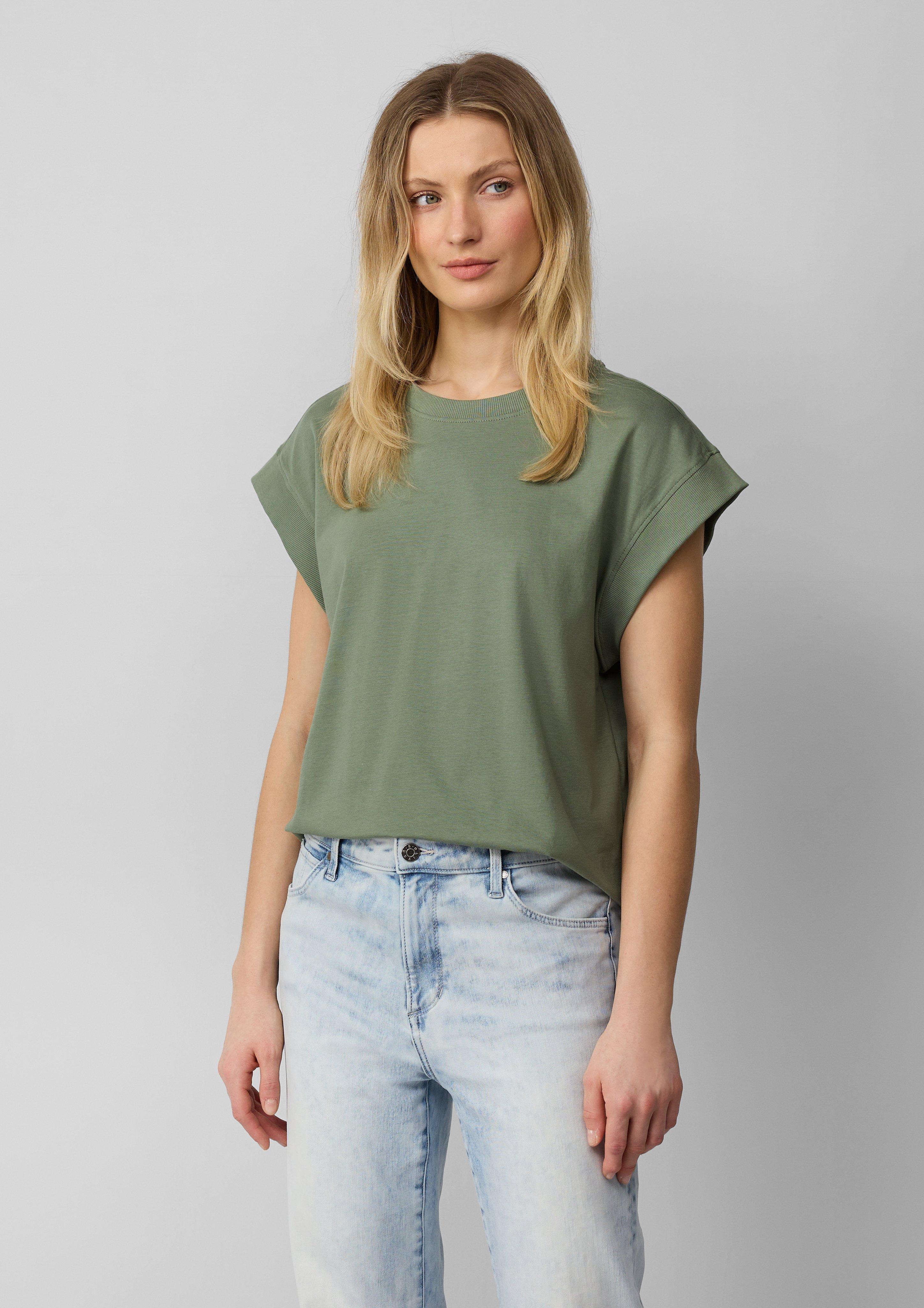 T-shirt in 7369, 4101, 5513, 3090, 0100 & 5959