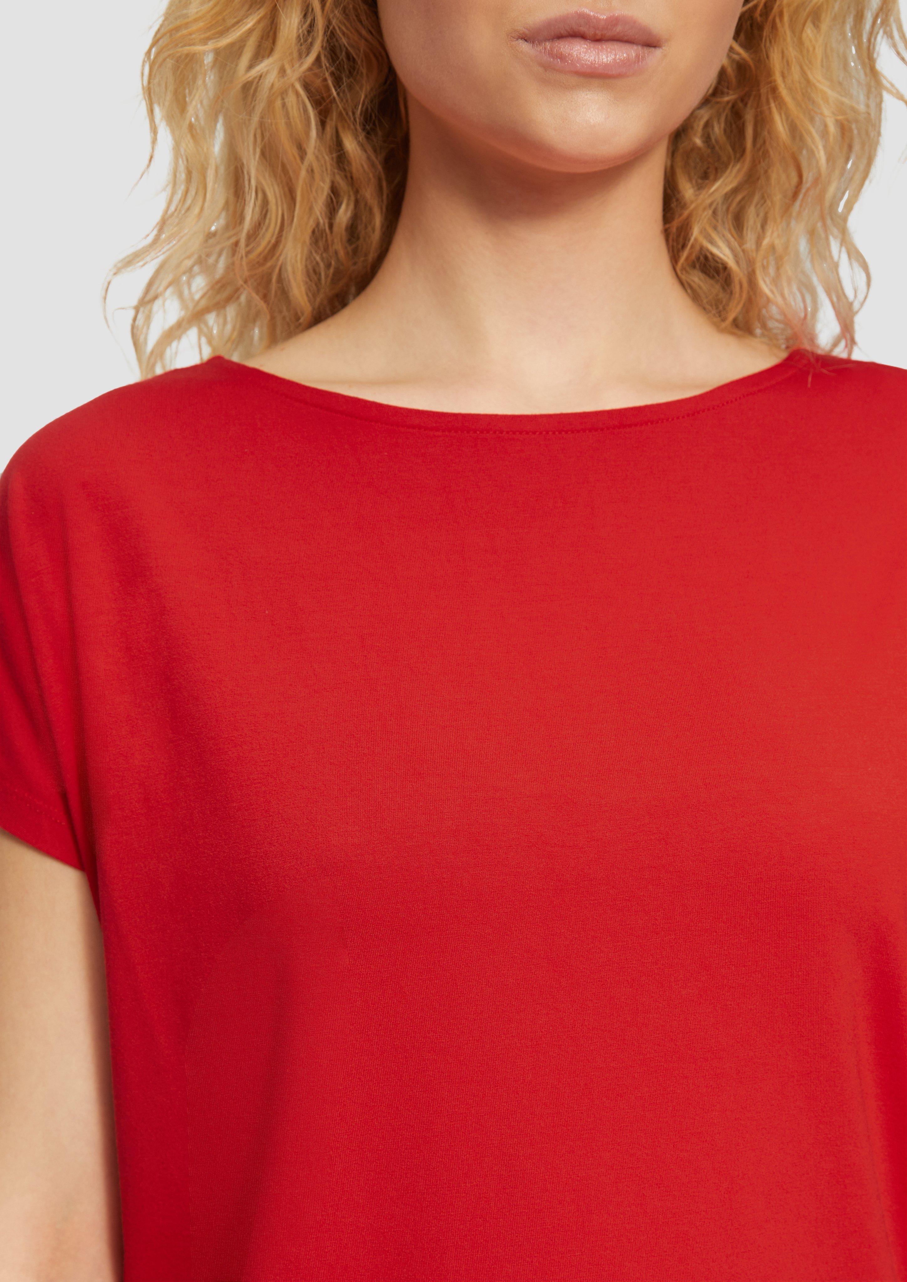 T-shirt in 3090, 4101, 7369 & 5513