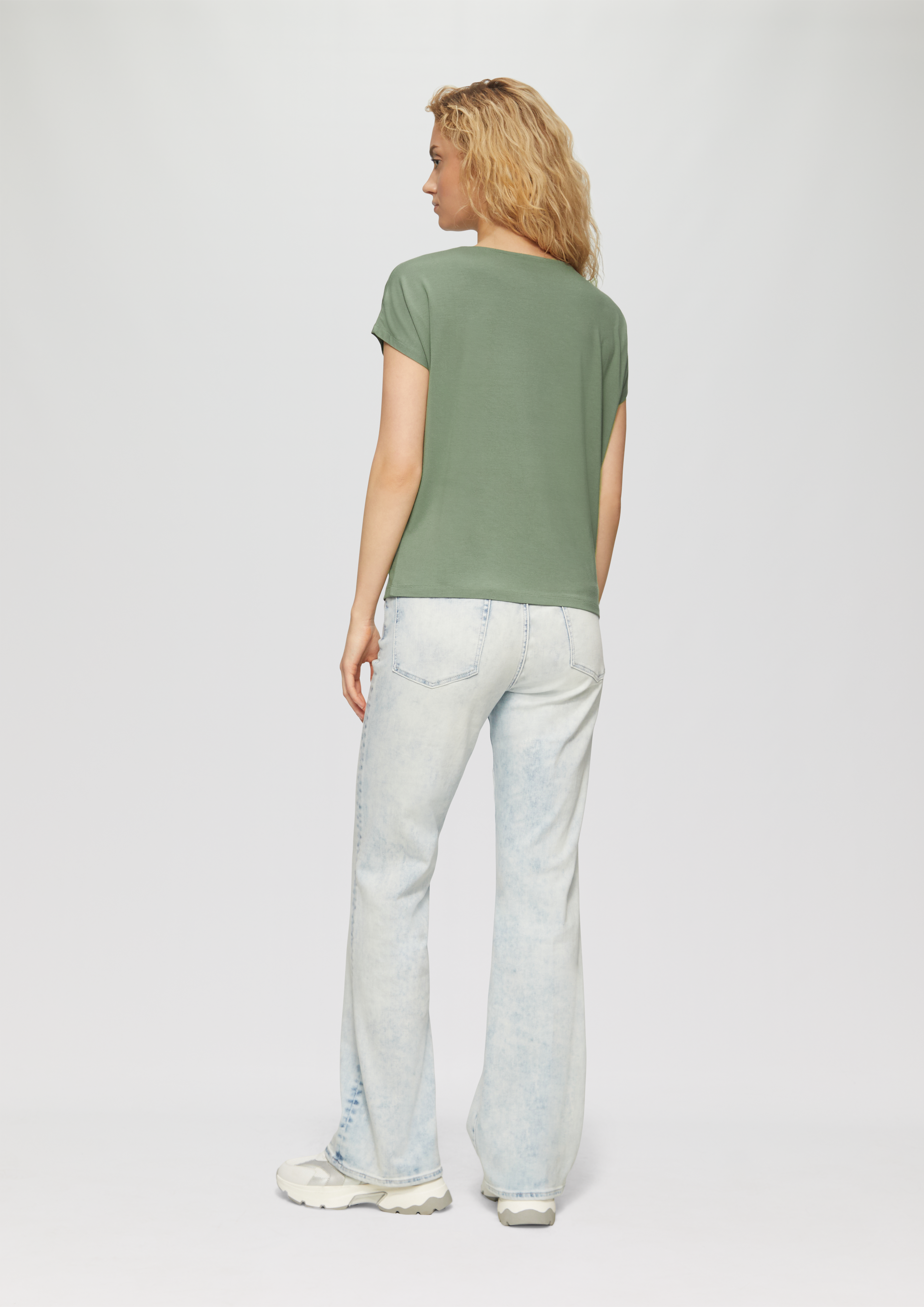 T-shirt in 7369, 4101, 3090 & 5513