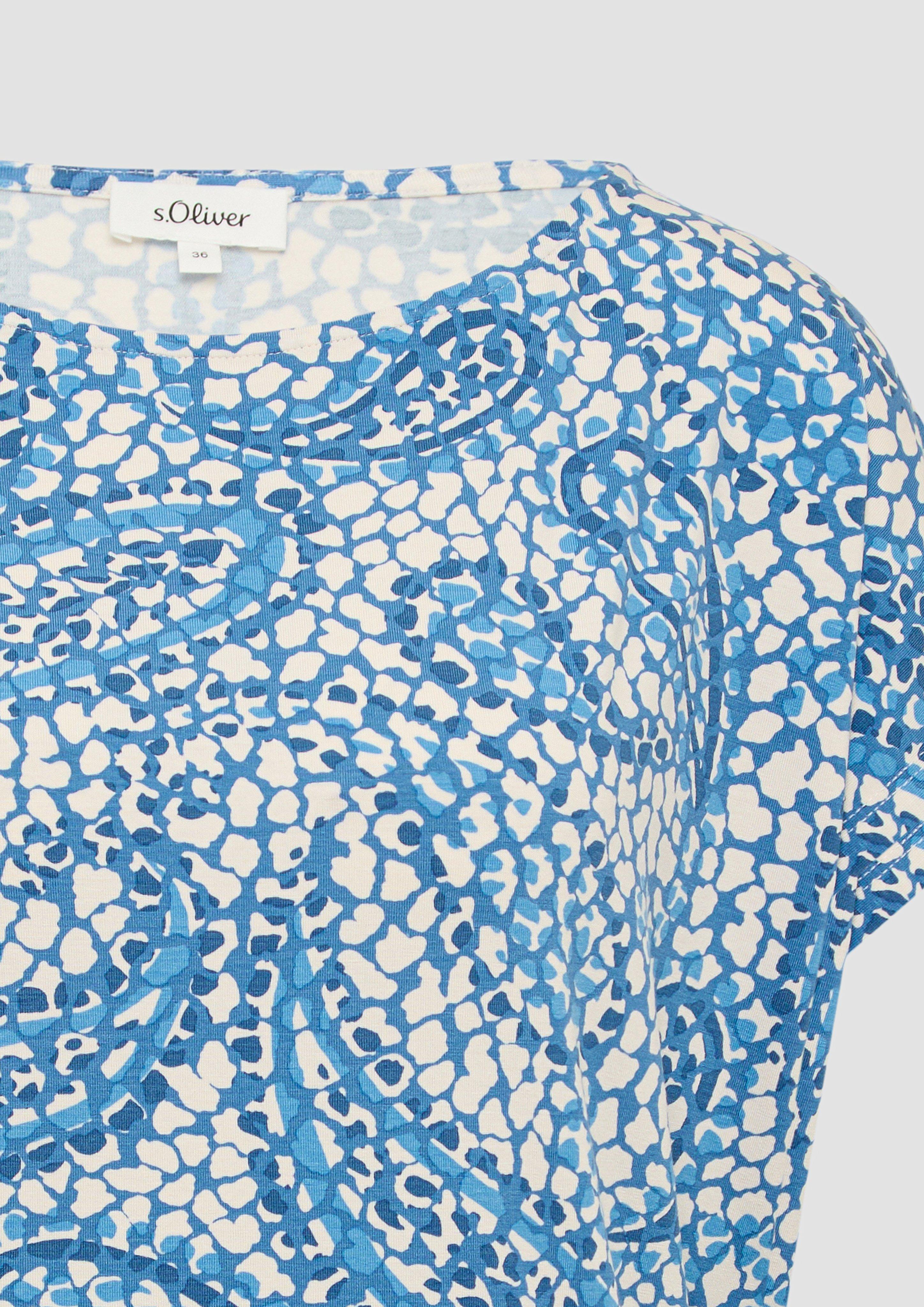 T-Shirt in 55A0, 33A0 & 41G1