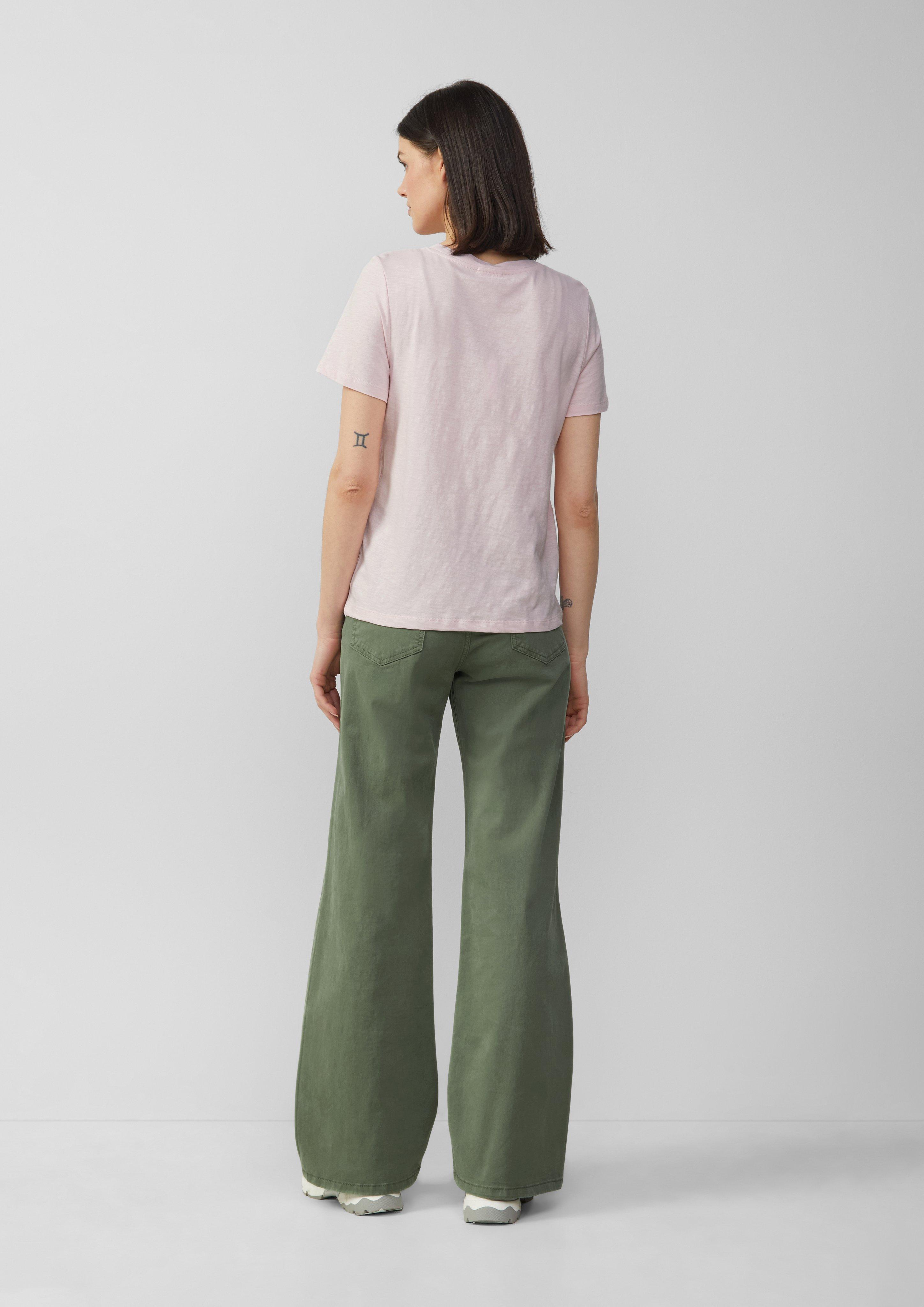 T-shirt in 41D0, 99D0, 02D0 & 11D0