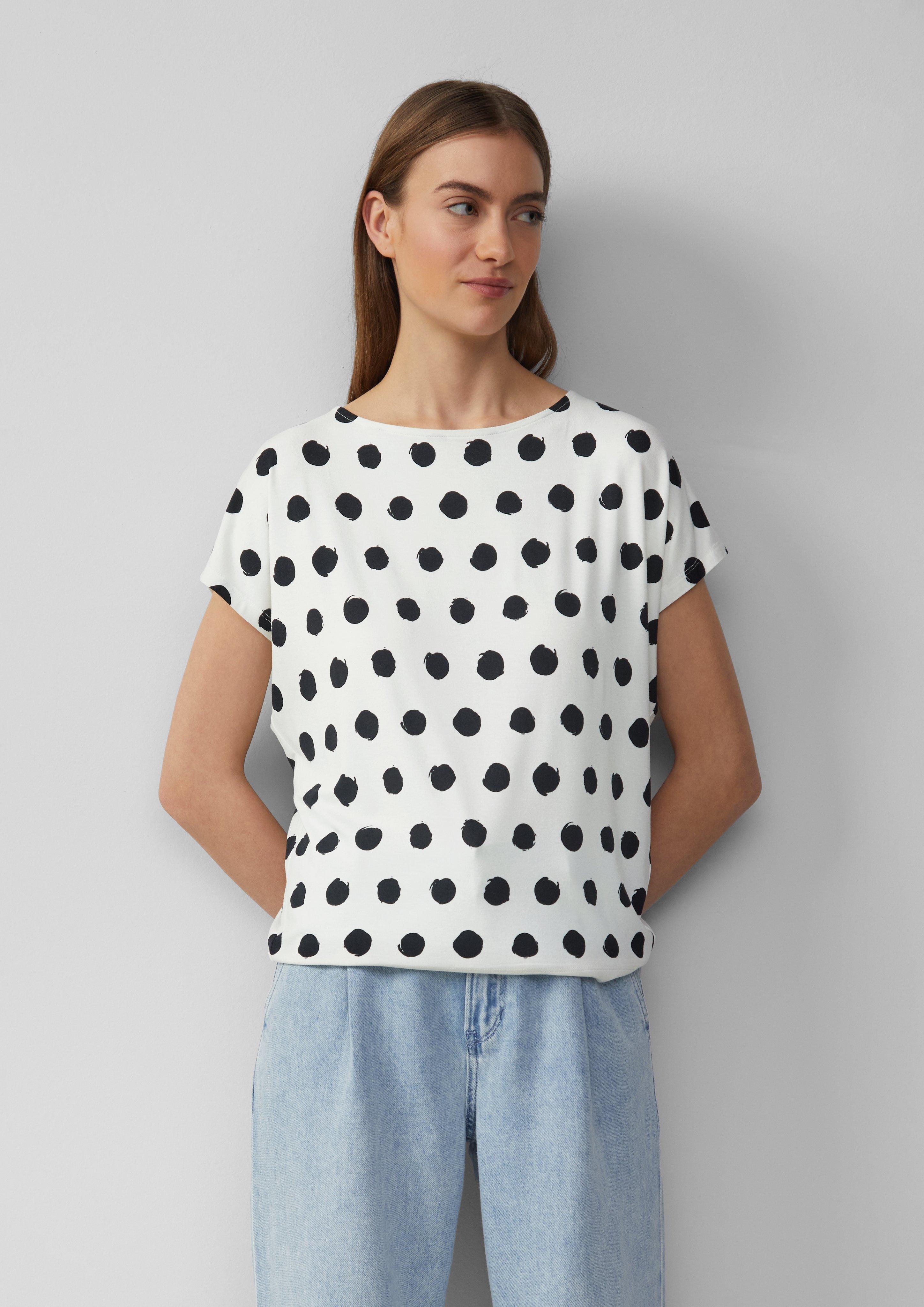 T-Shirt in 02A2, 30A1, 81A1 & 99A2