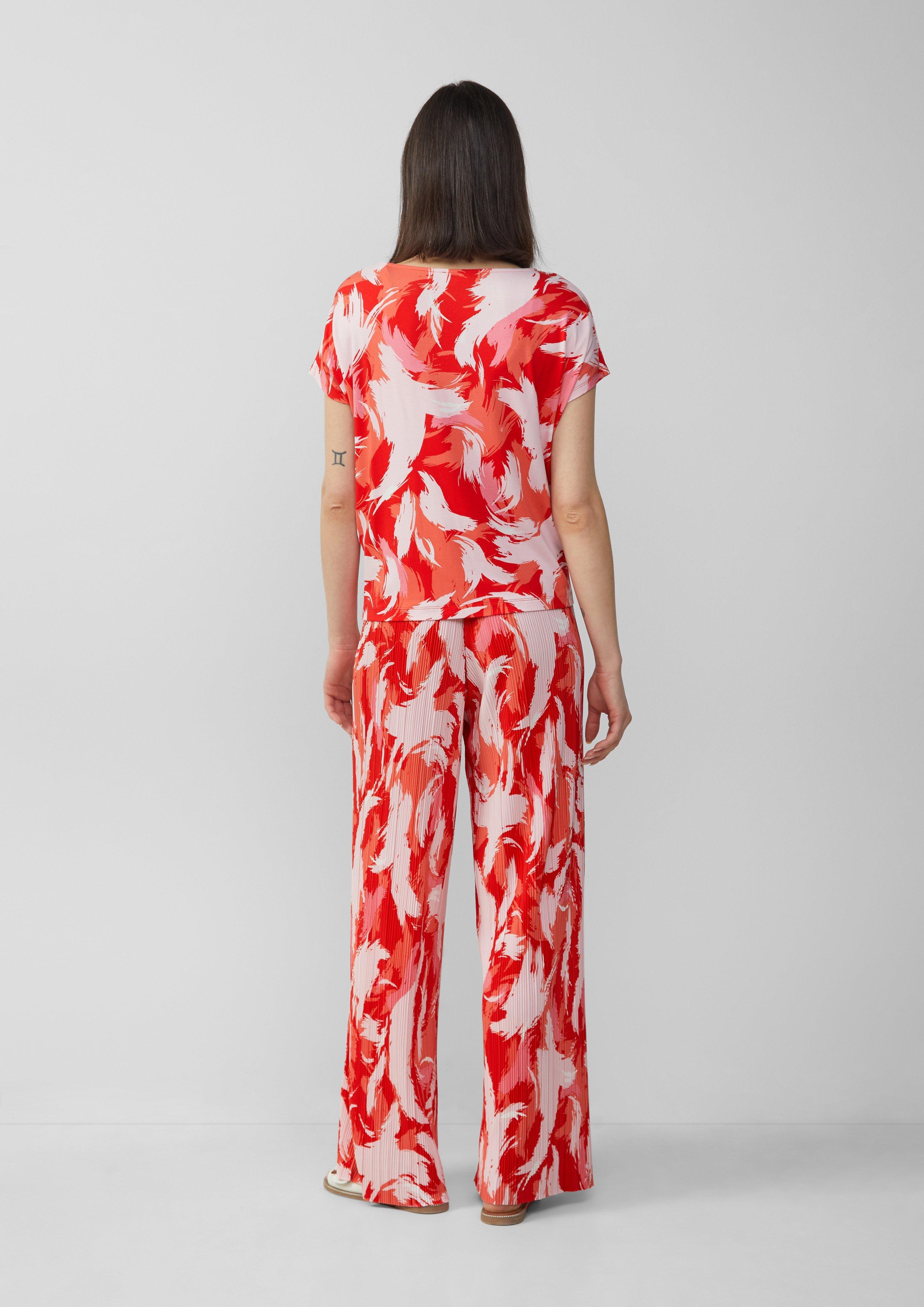 T-Shirt in 30A1, 81A1, 02A2 & 99A2