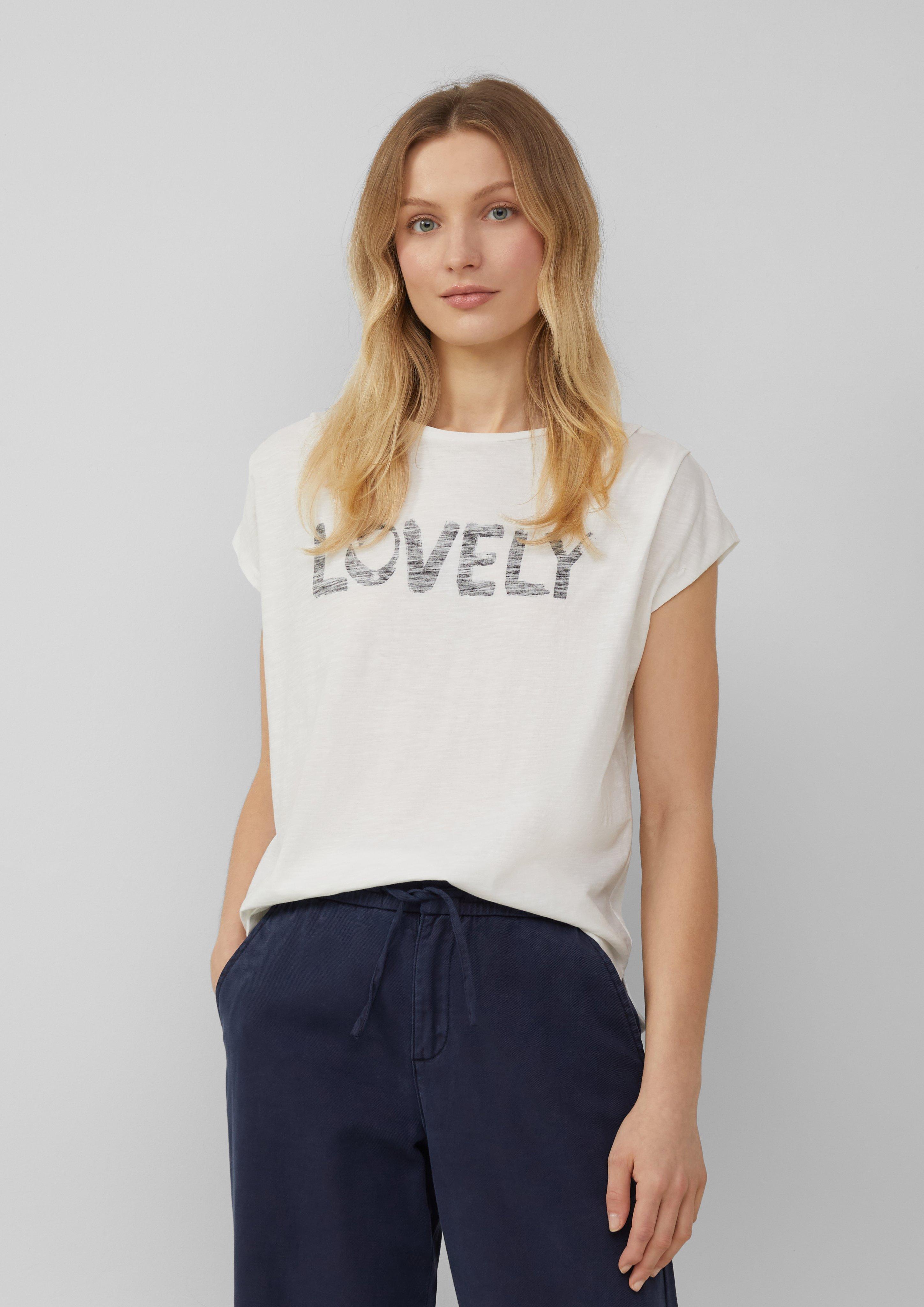 T-Shirt in 02D0, 41D1, 50D1 & 30D0