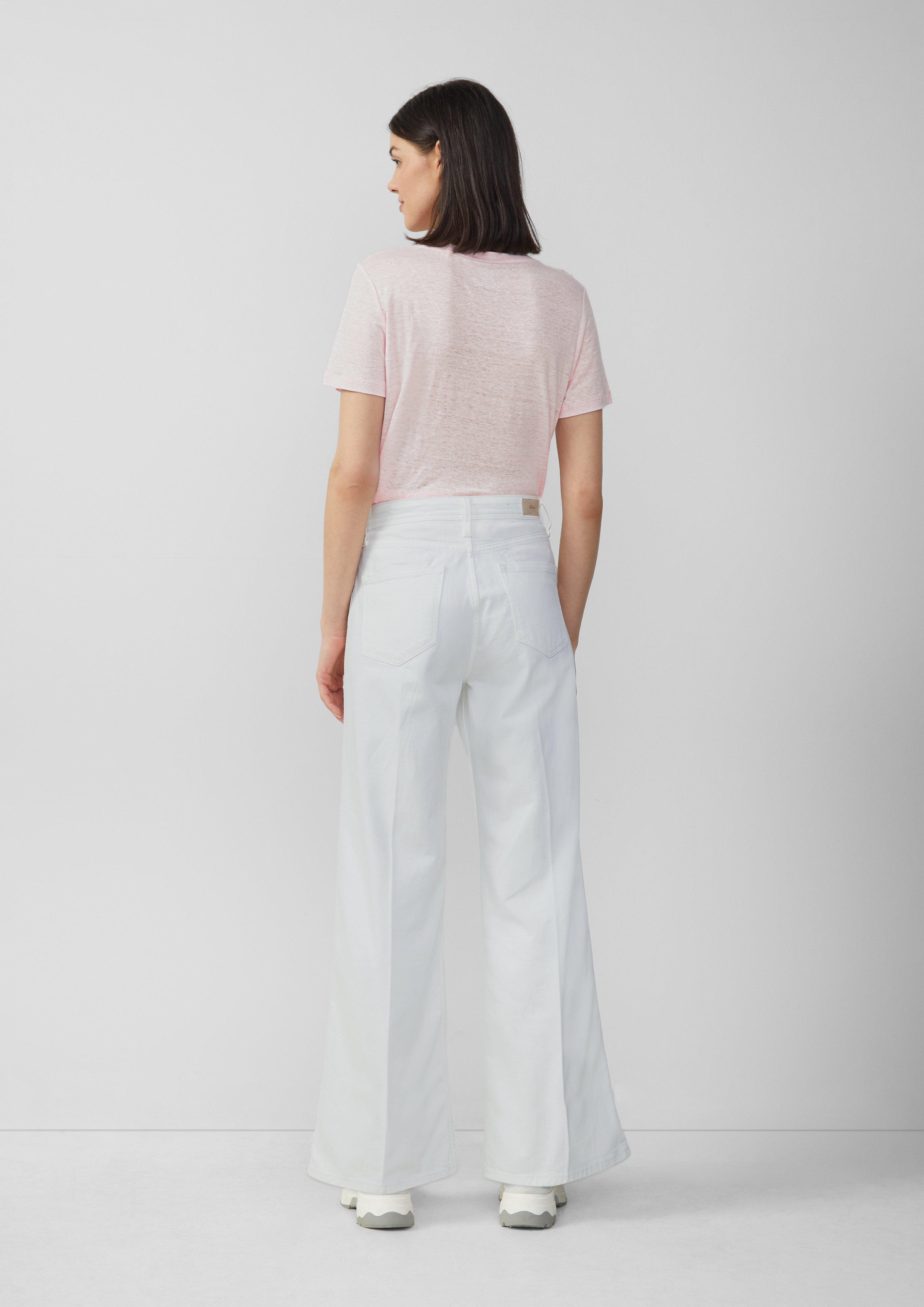 T-Shirt in 4101, 3090, 8363, 0100 & 9999