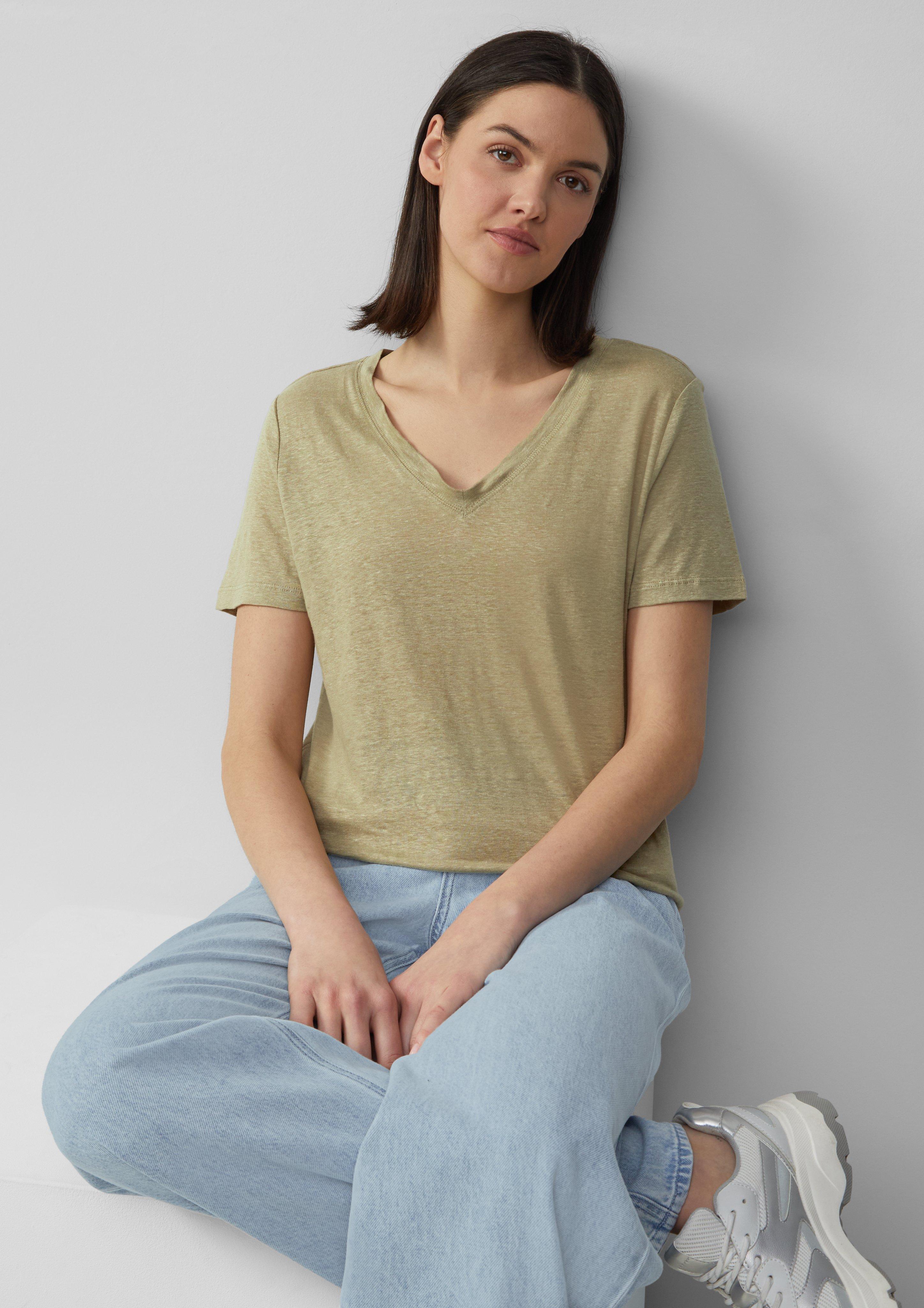 T-Shirt in 8363, 3090, 0100, 9999 & 4101