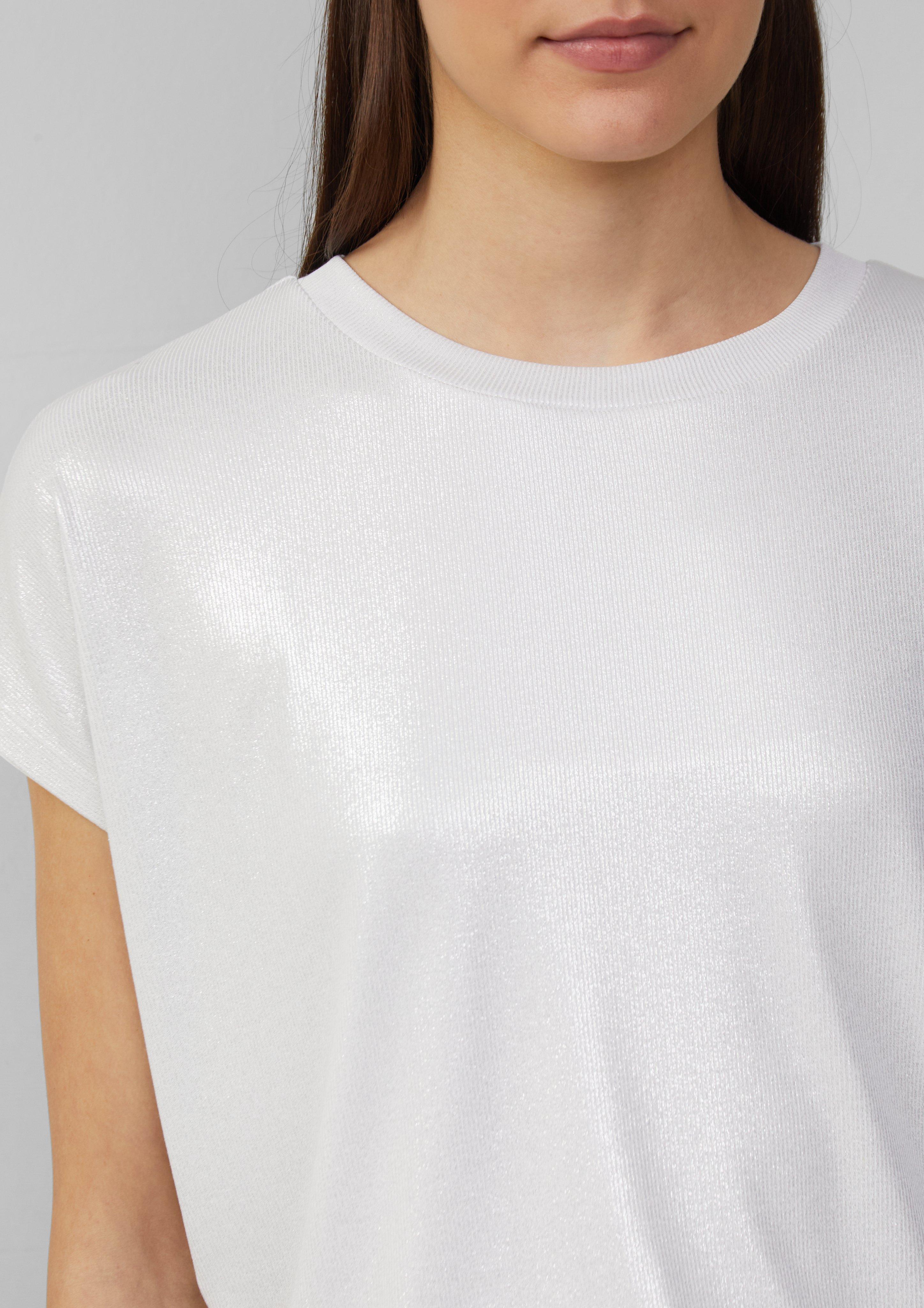 T-shirt in 0100 & 4101