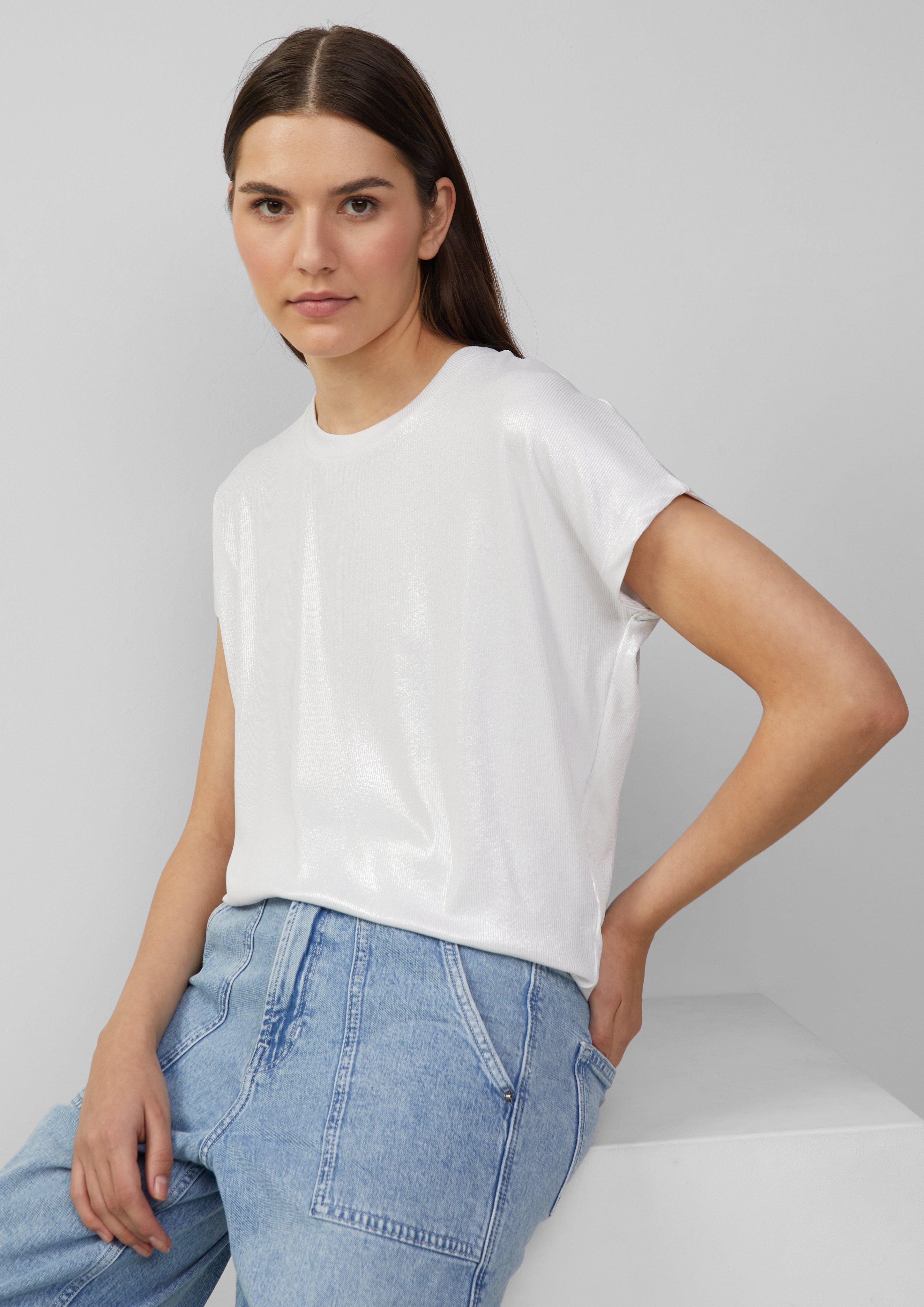 T-shirt in 0100 & 4101